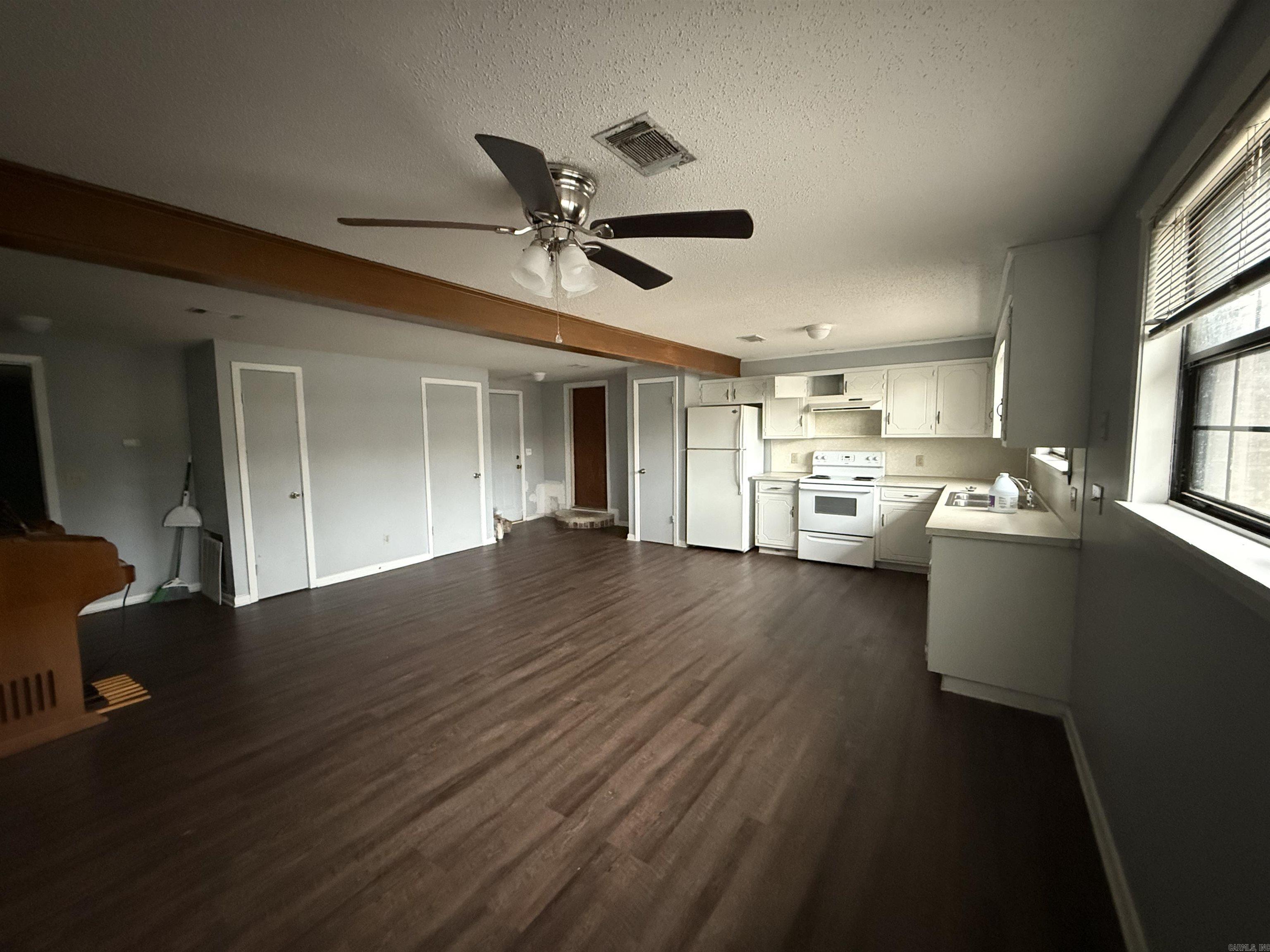 Searcy Outlots - Residential