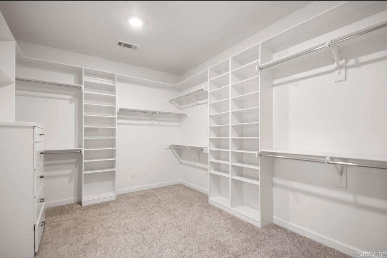 DAWSONS POINTE - Residential