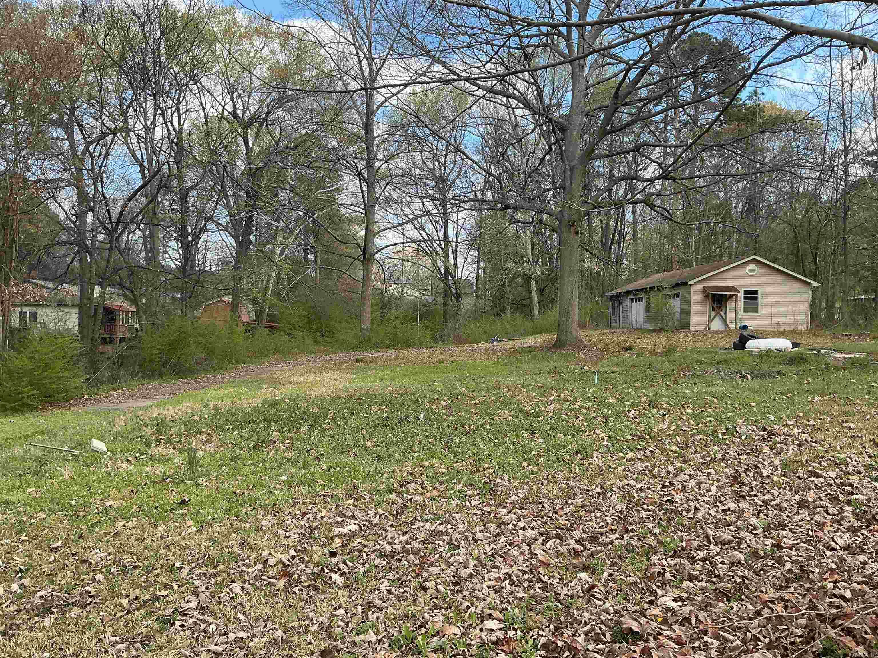 Metes & Bounds - Land