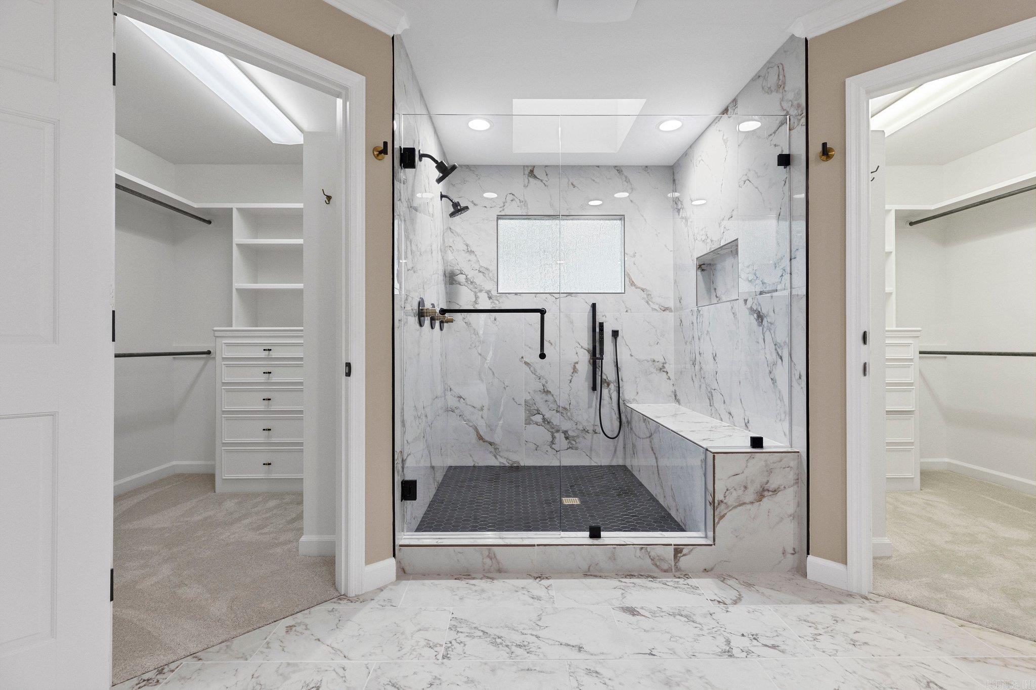 LONGLEA - Residential