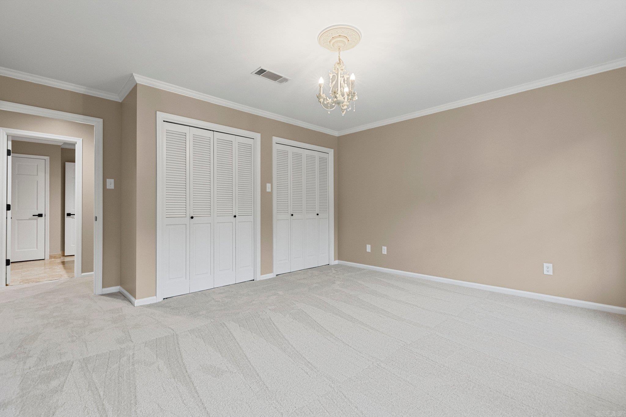 LONGLEA - Residential