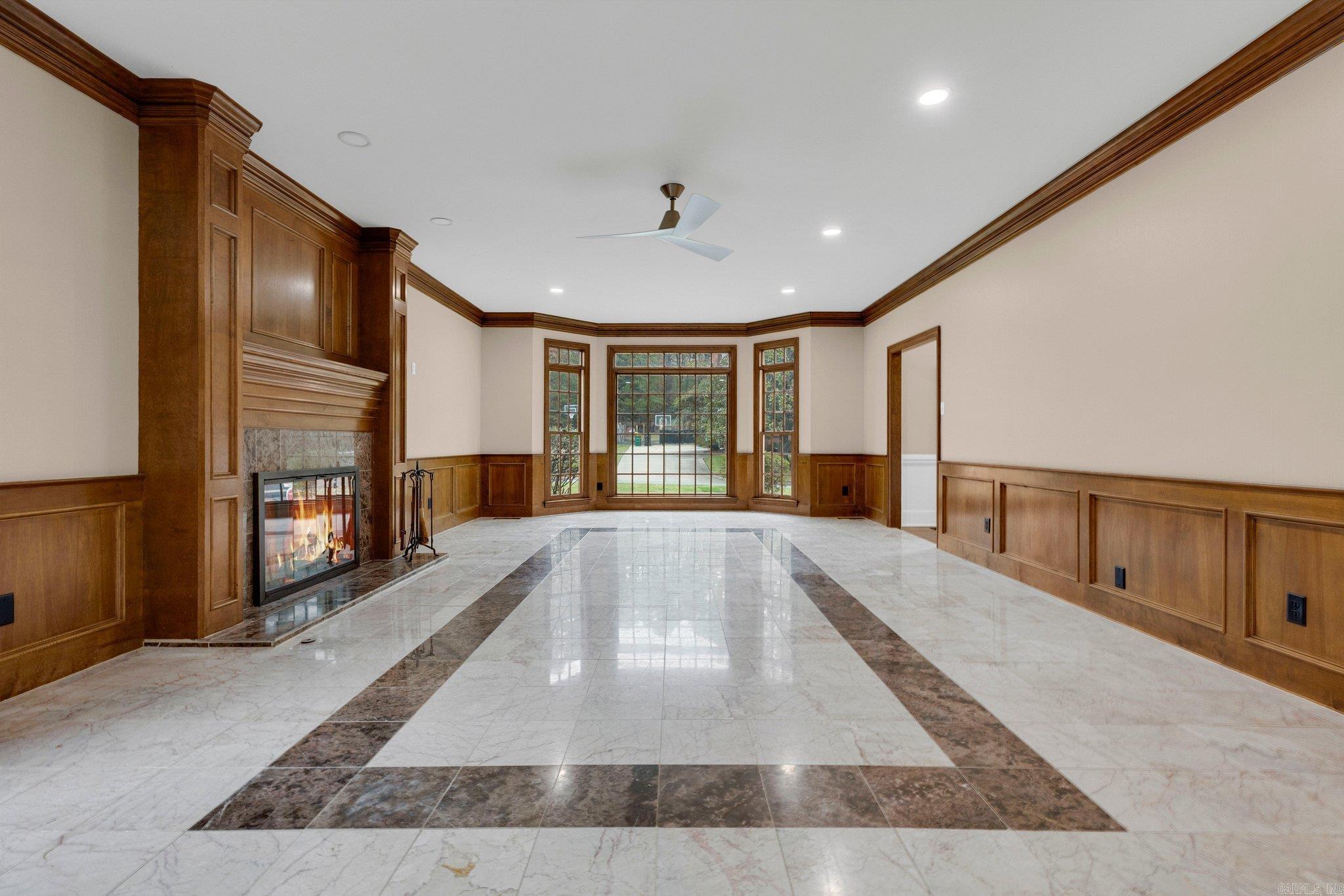 LONGLEA - Residential