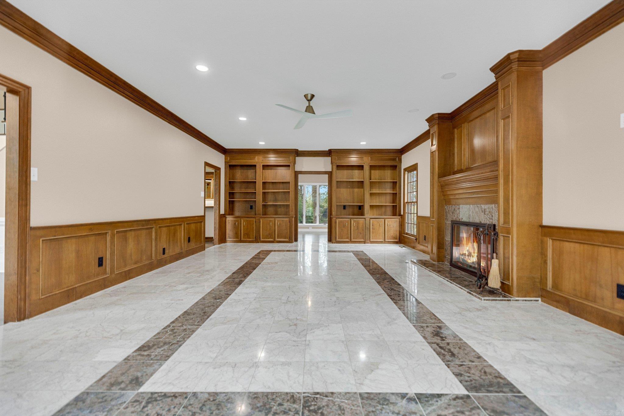 LONGLEA - Residential