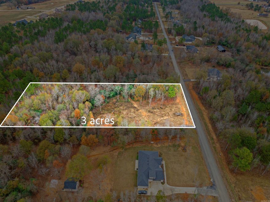 Build your dream home on this beautiful 3 Acre lot already partially cleared and ready to go. Surrounded by a tranquil tree line for the ultimate privacy in your personal retreat.