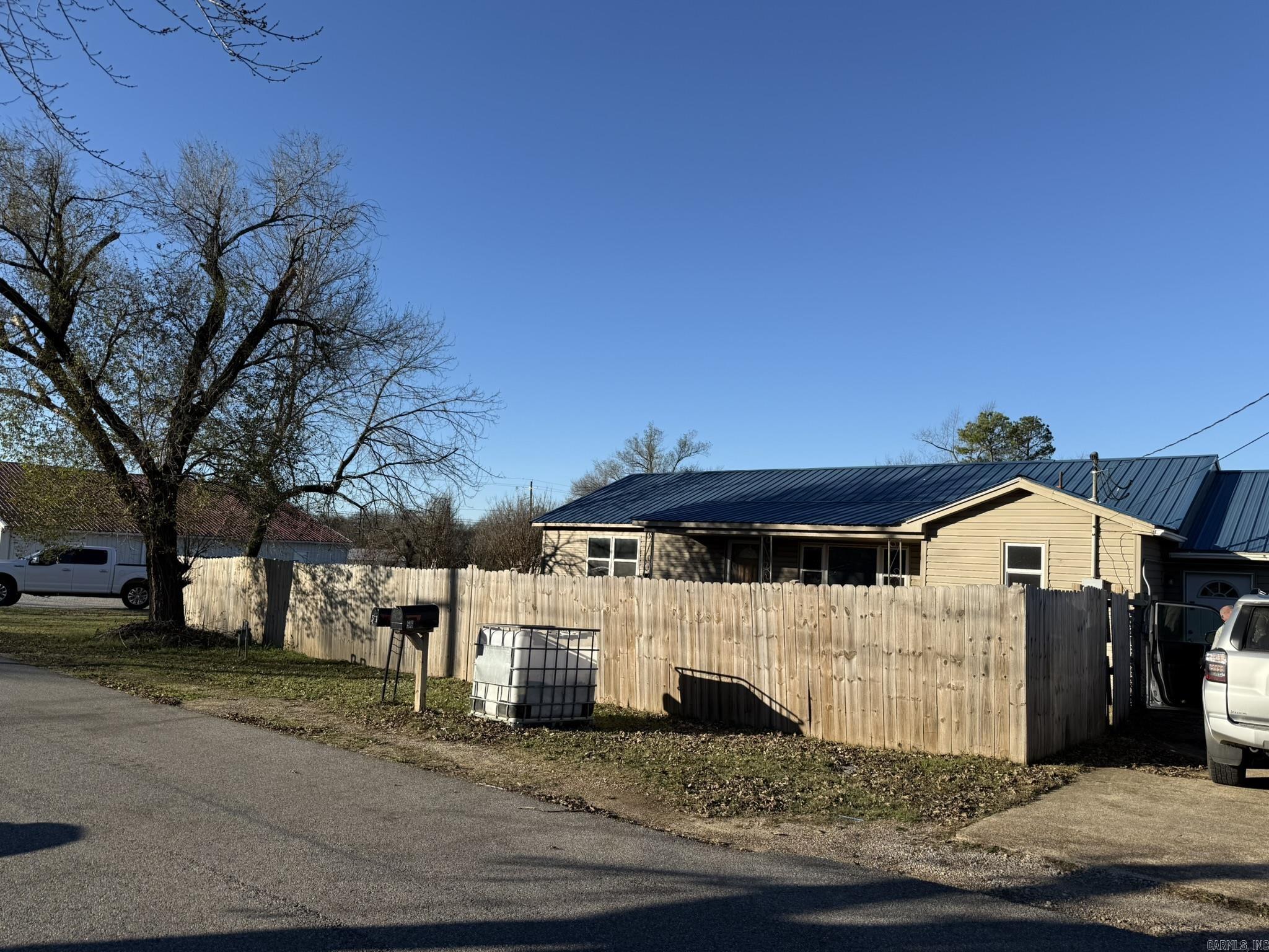 ARNOLD SPRINGS - Residential