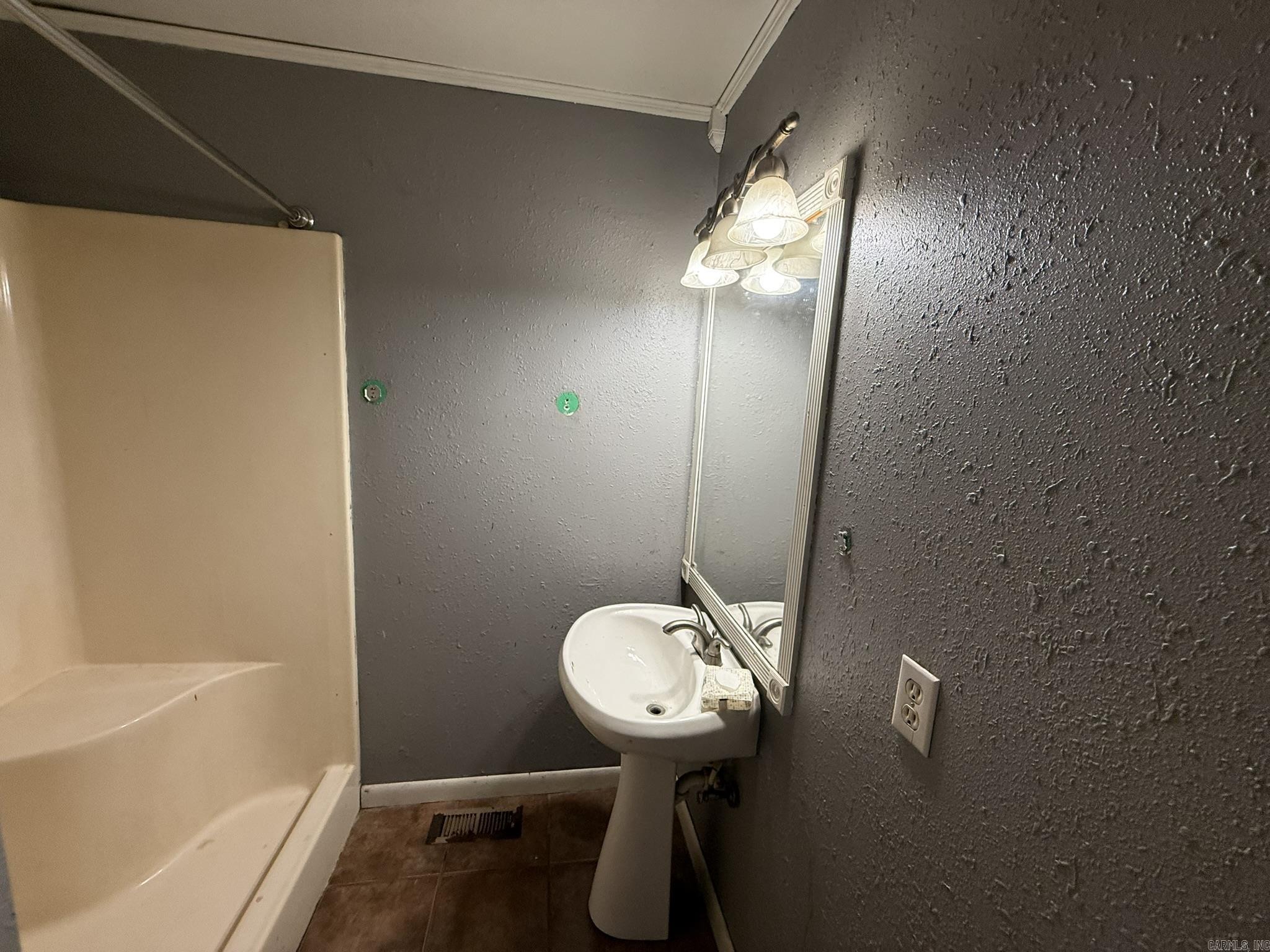 ARNOLD SPRINGS - Residential