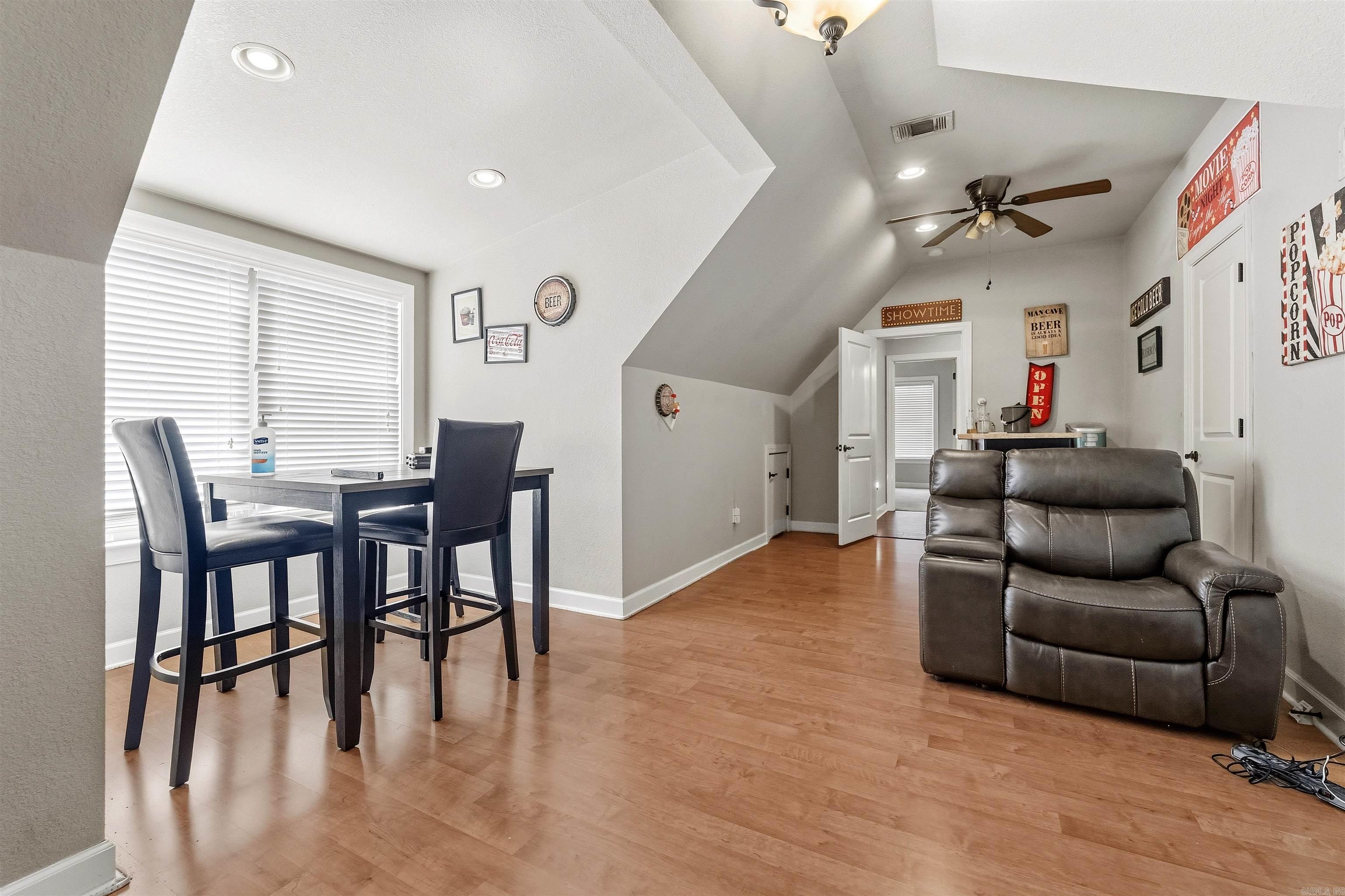 HURRICANE LAKE ESTATES QUAIL VAL - Residential