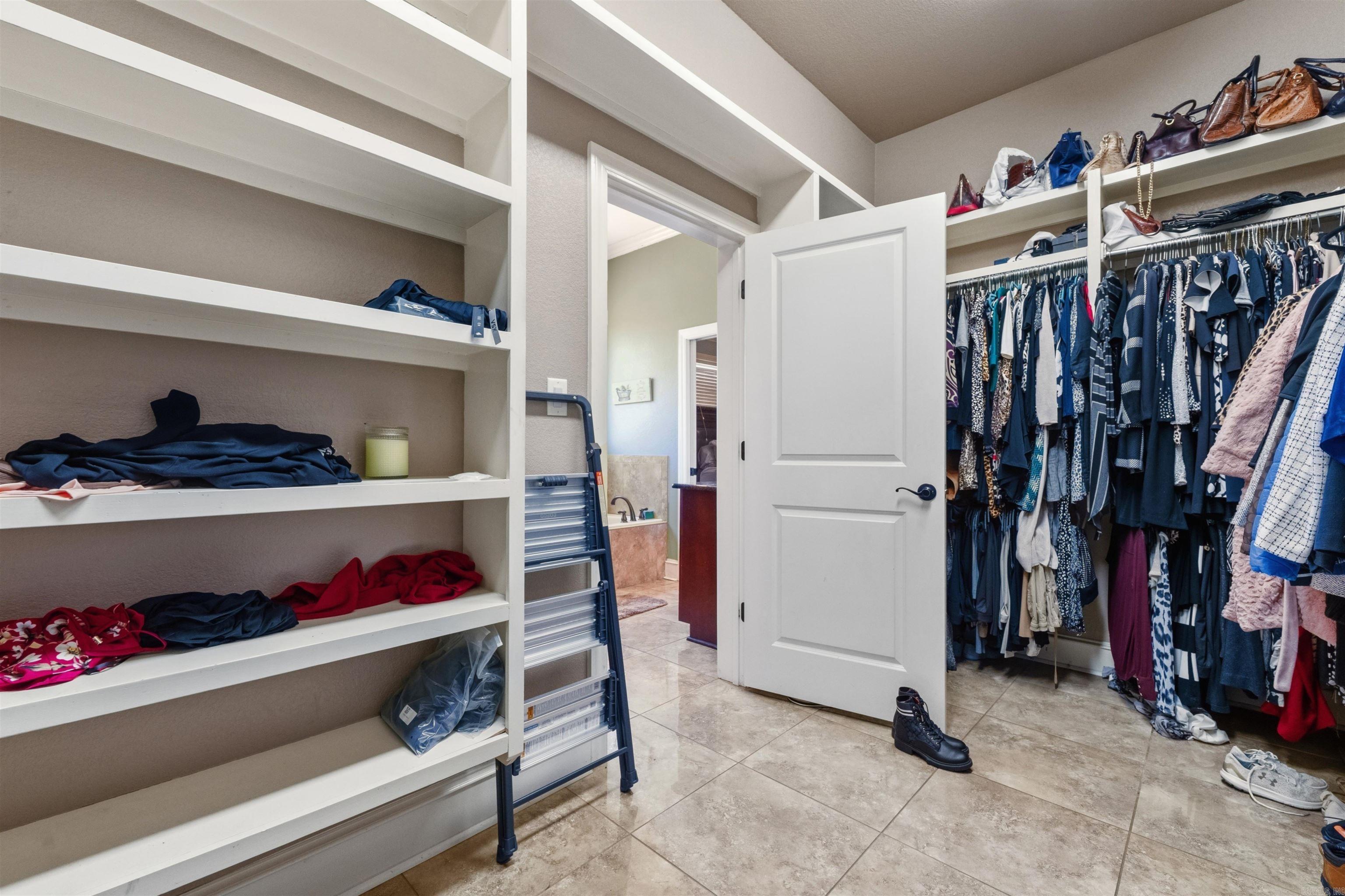 HURRICANE LAKE ESTATES QUAIL VAL - Residential