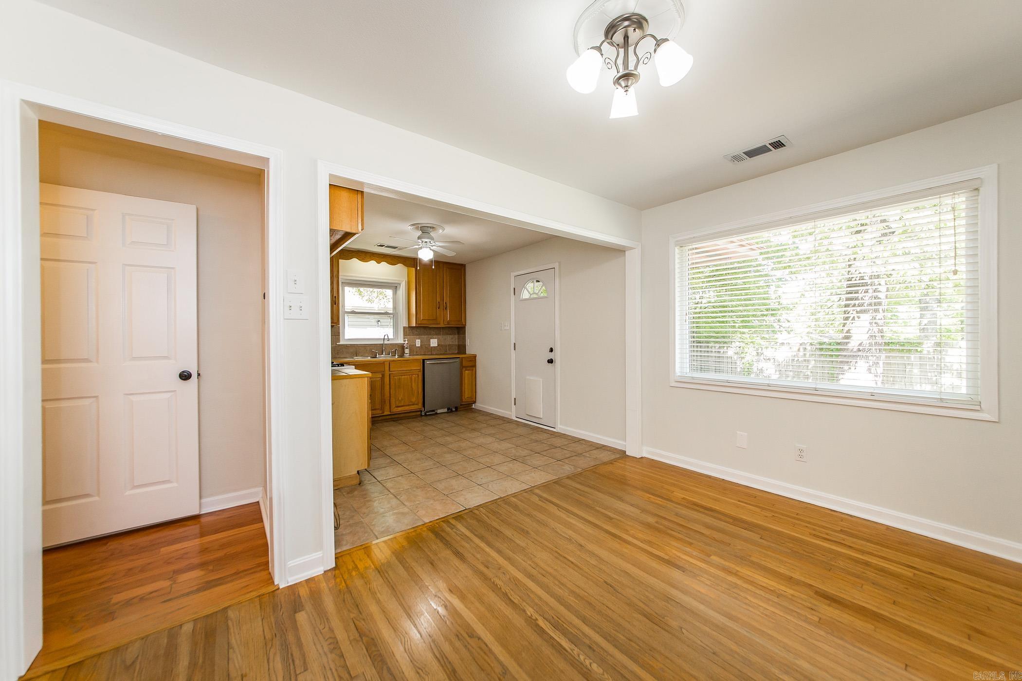 BELLA VISTA - Residential