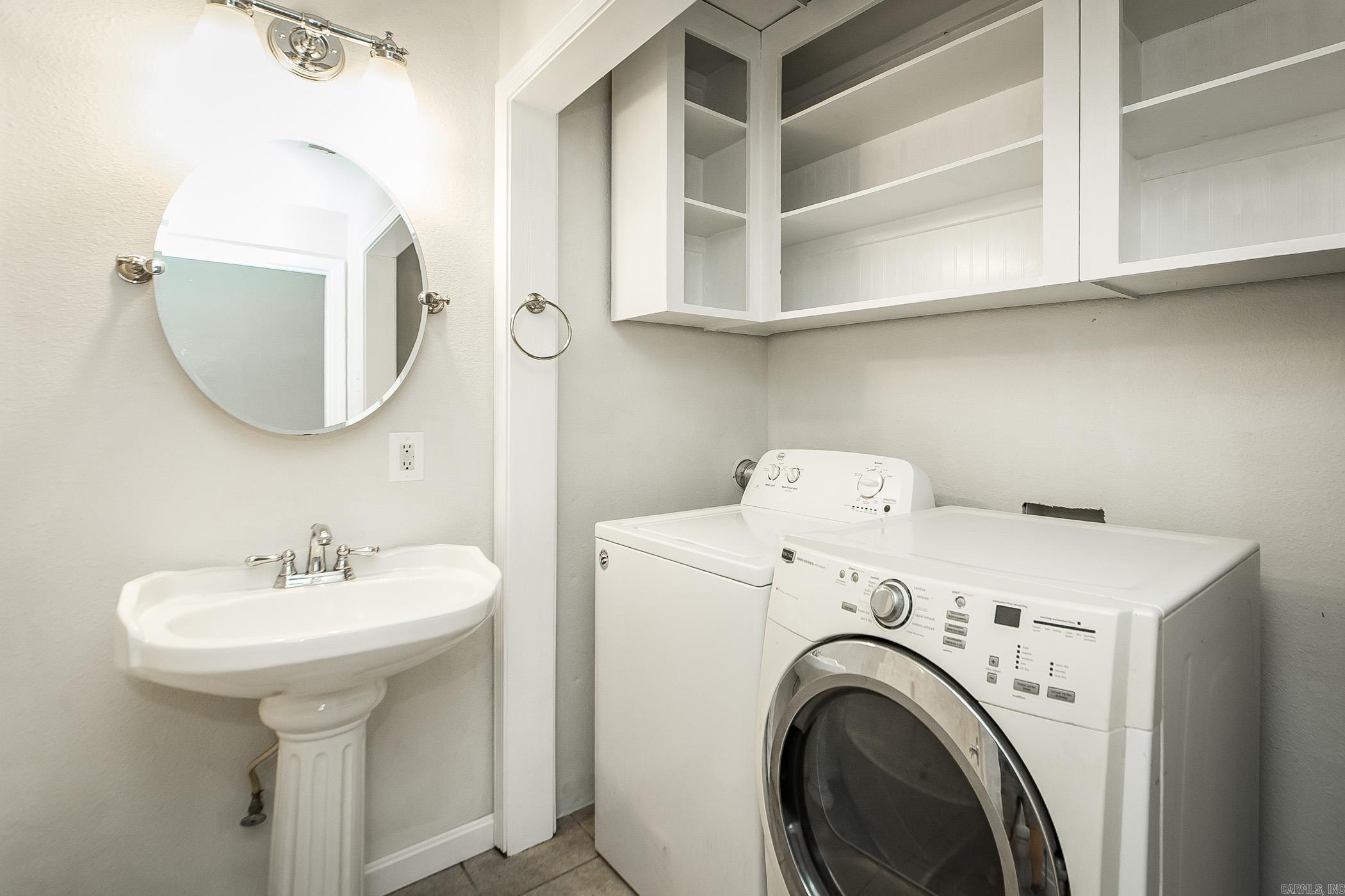 BELLA VISTA - Residential