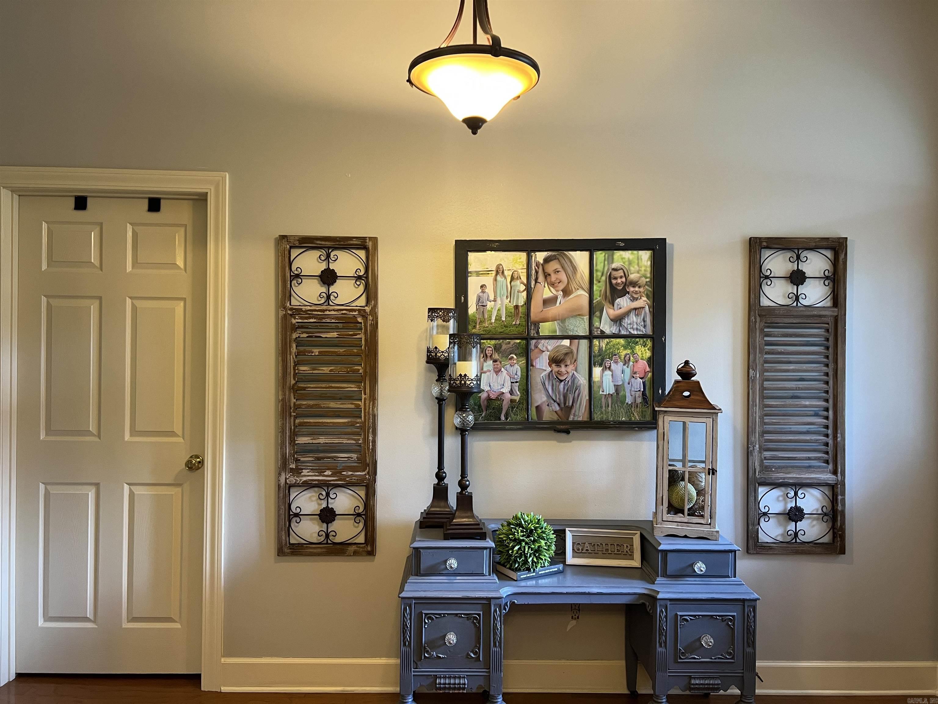 BOASTWOOD SOUTH - Residential