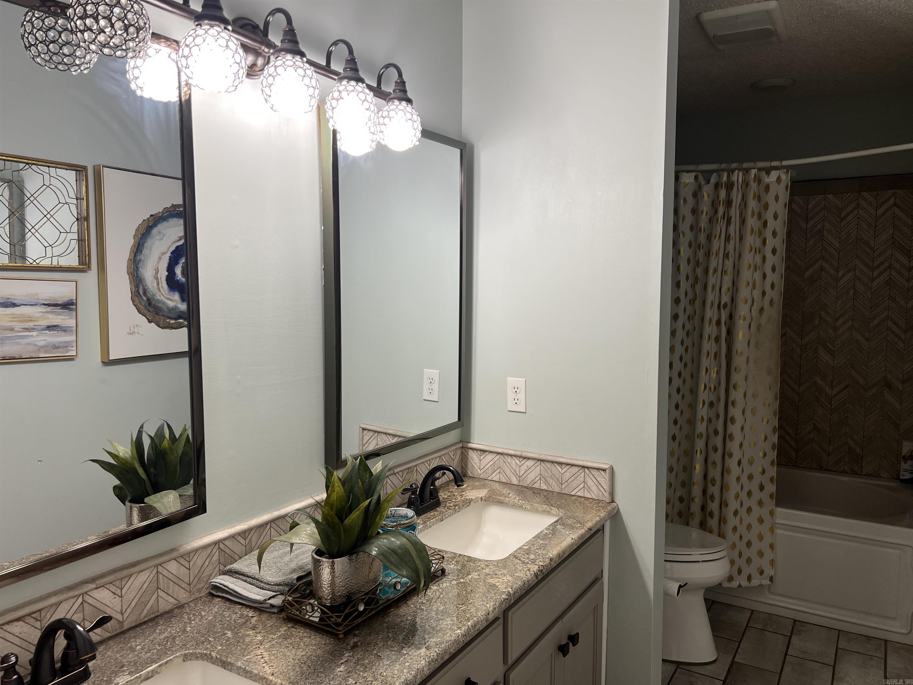 BOASTWOOD SOUTH - Residential