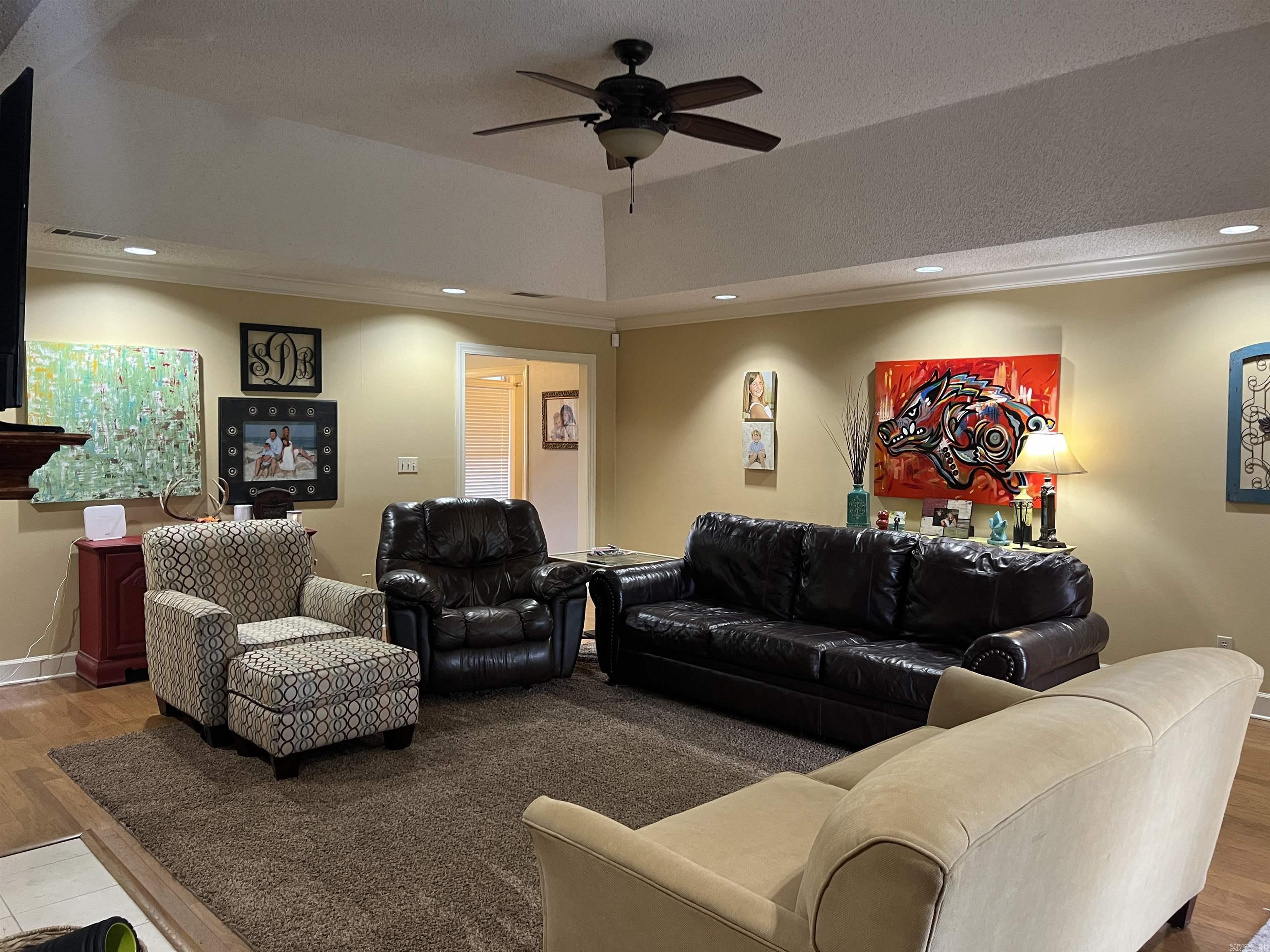 BOASTWOOD SOUTH - Residential