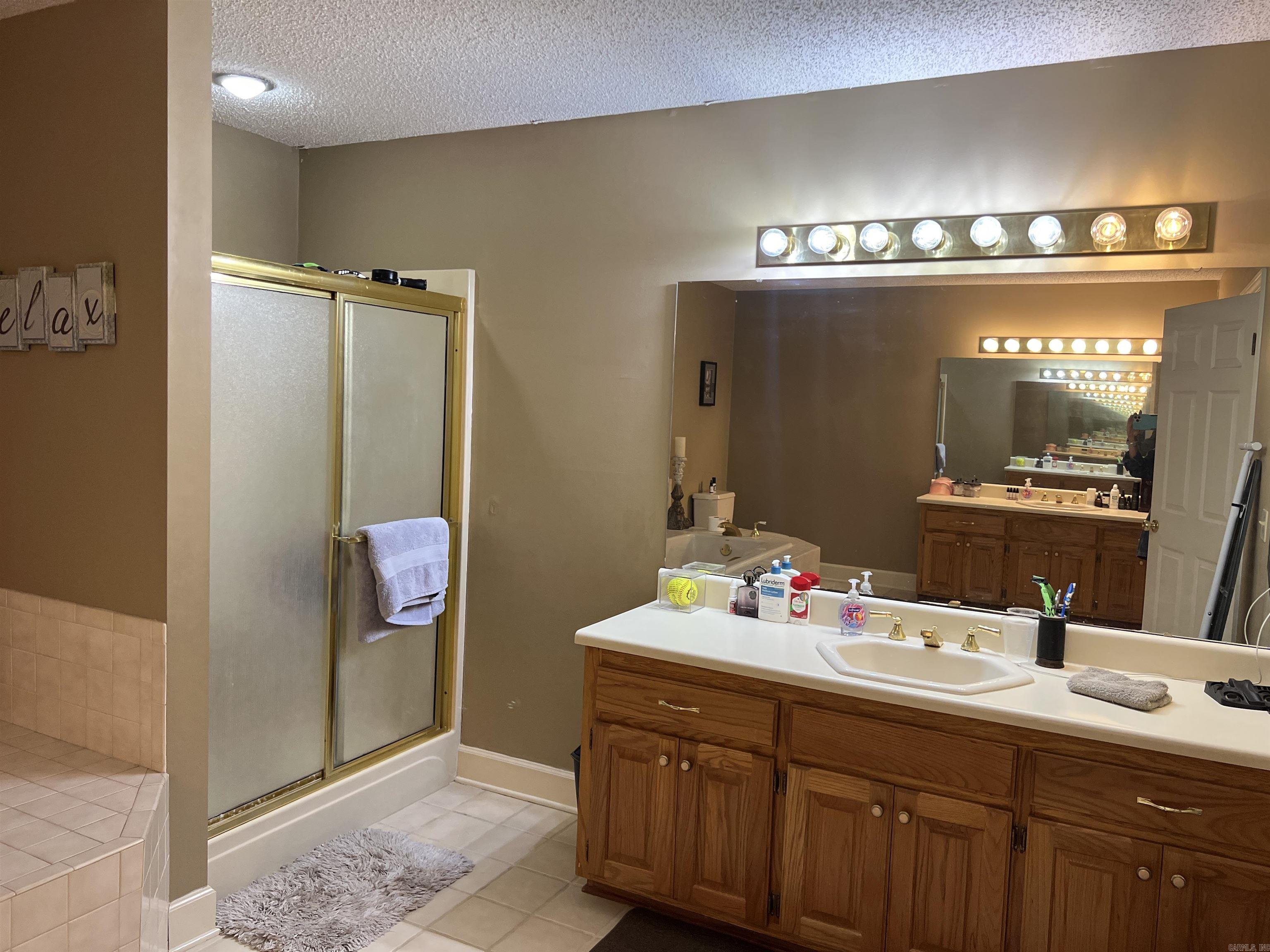 BOASTWOOD SOUTH - Residential