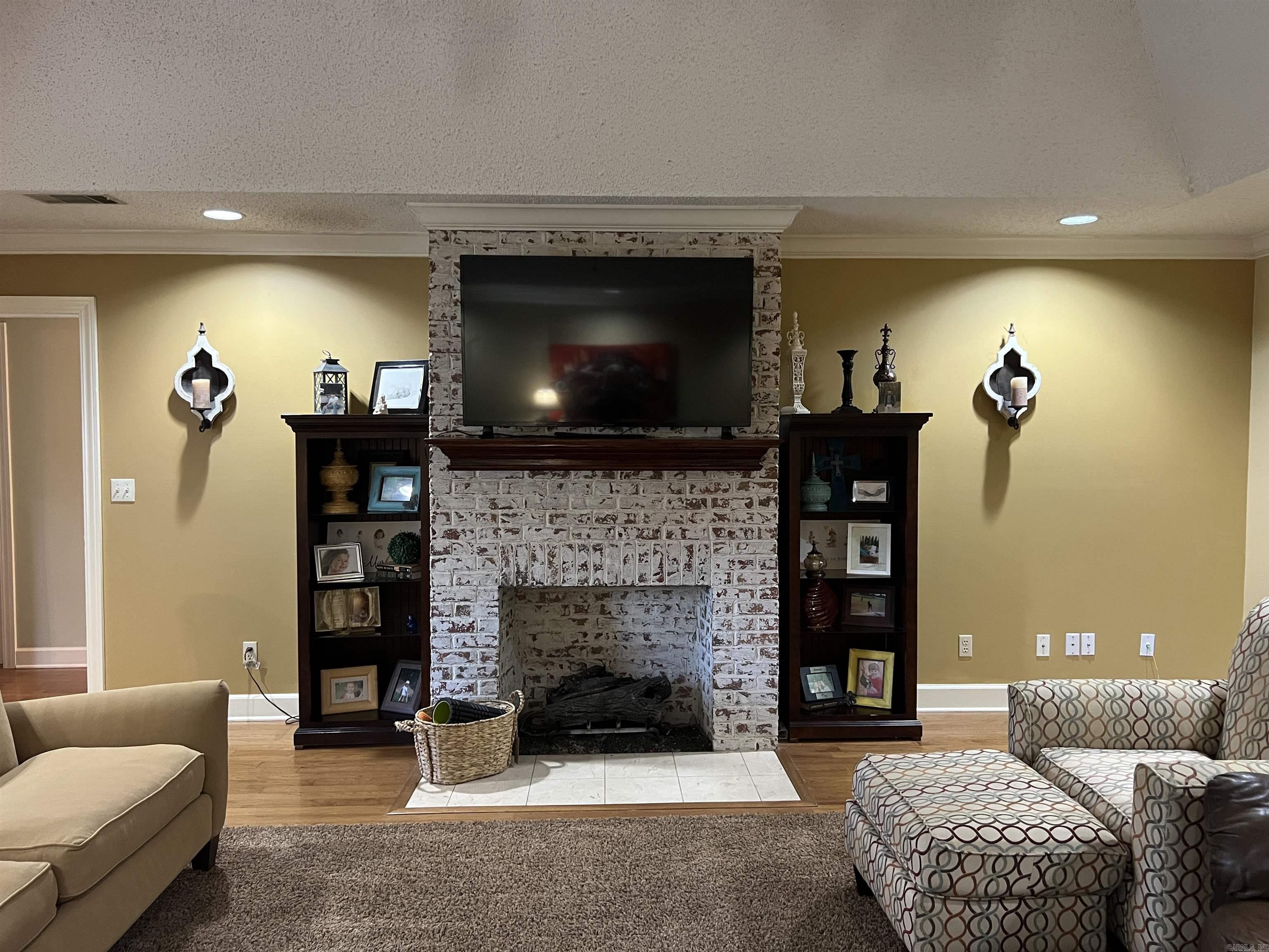 BOASTWOOD SOUTH - Residential