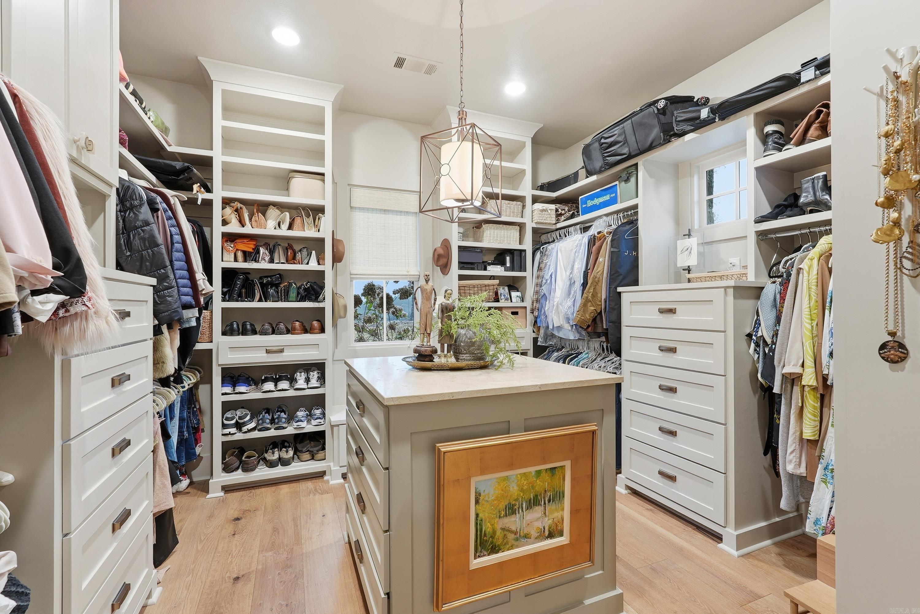 Roland - Residential