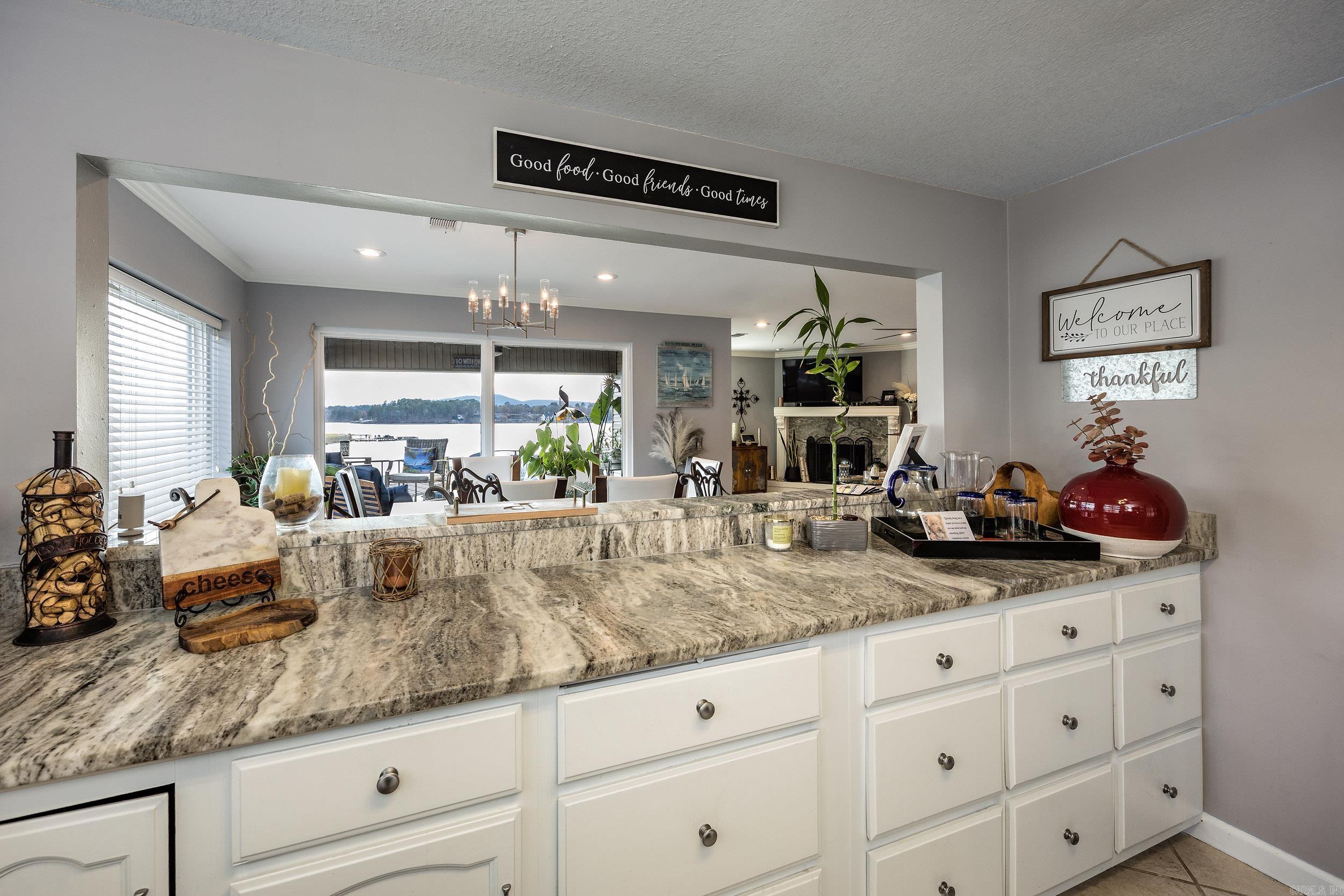 Scully Pointe - Residential