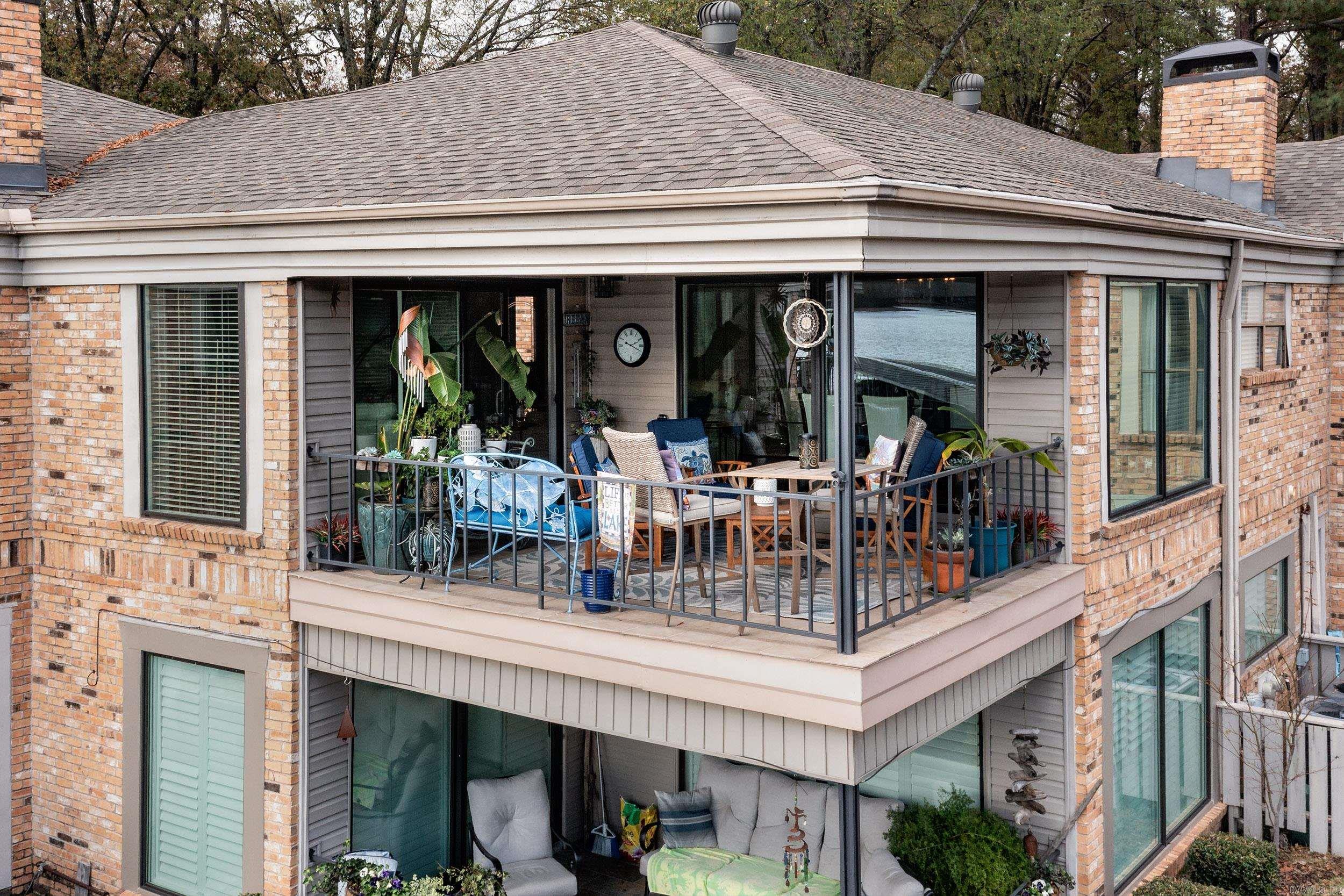 Scully Pointe - Residential