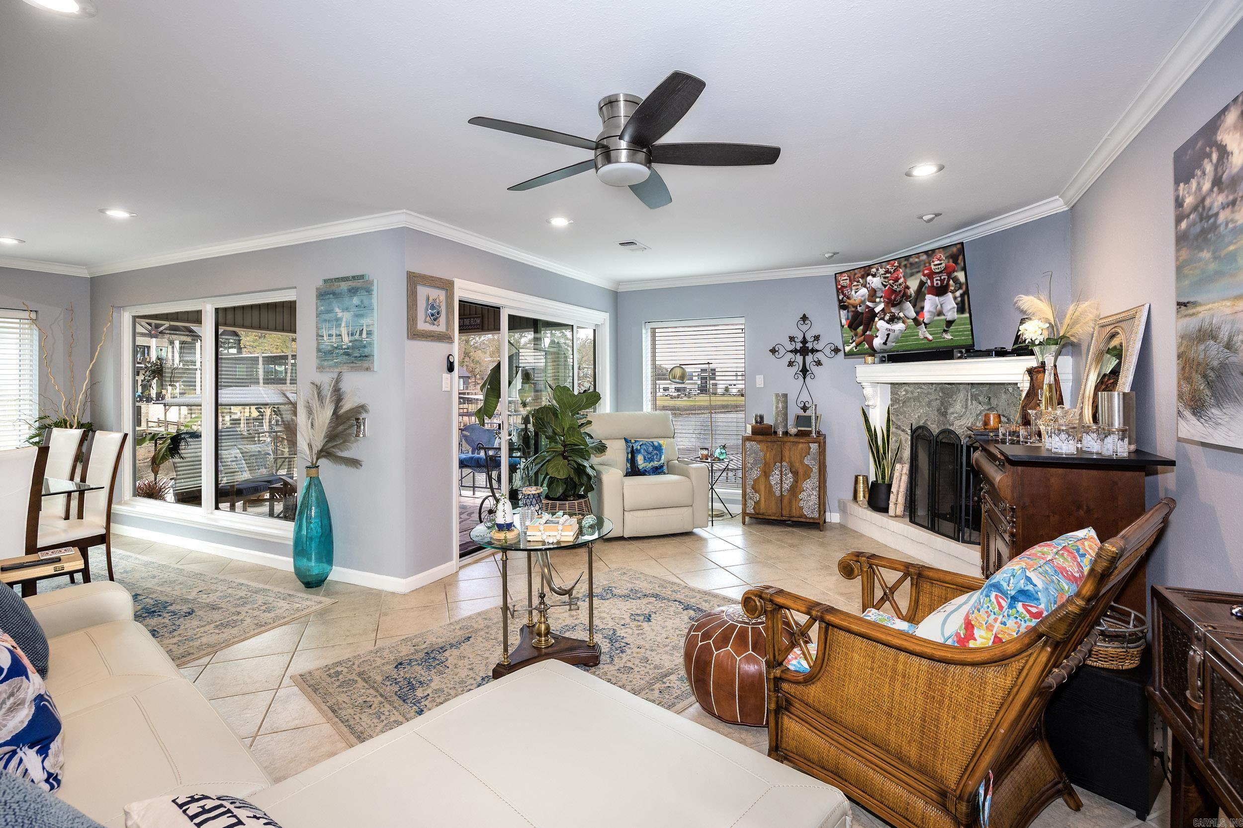 Scully Pointe - Residential