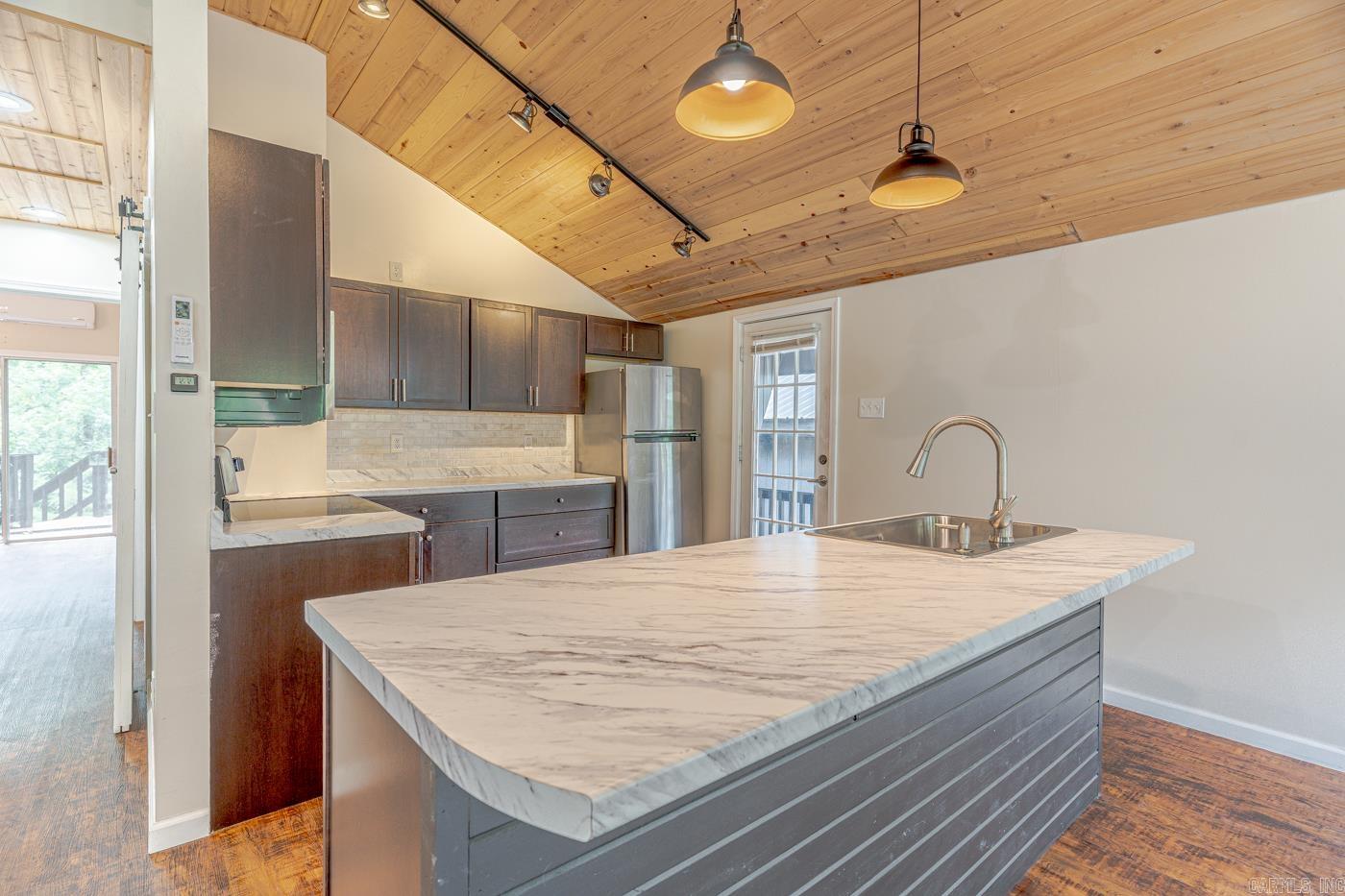 KIMA FIRST - Residential
