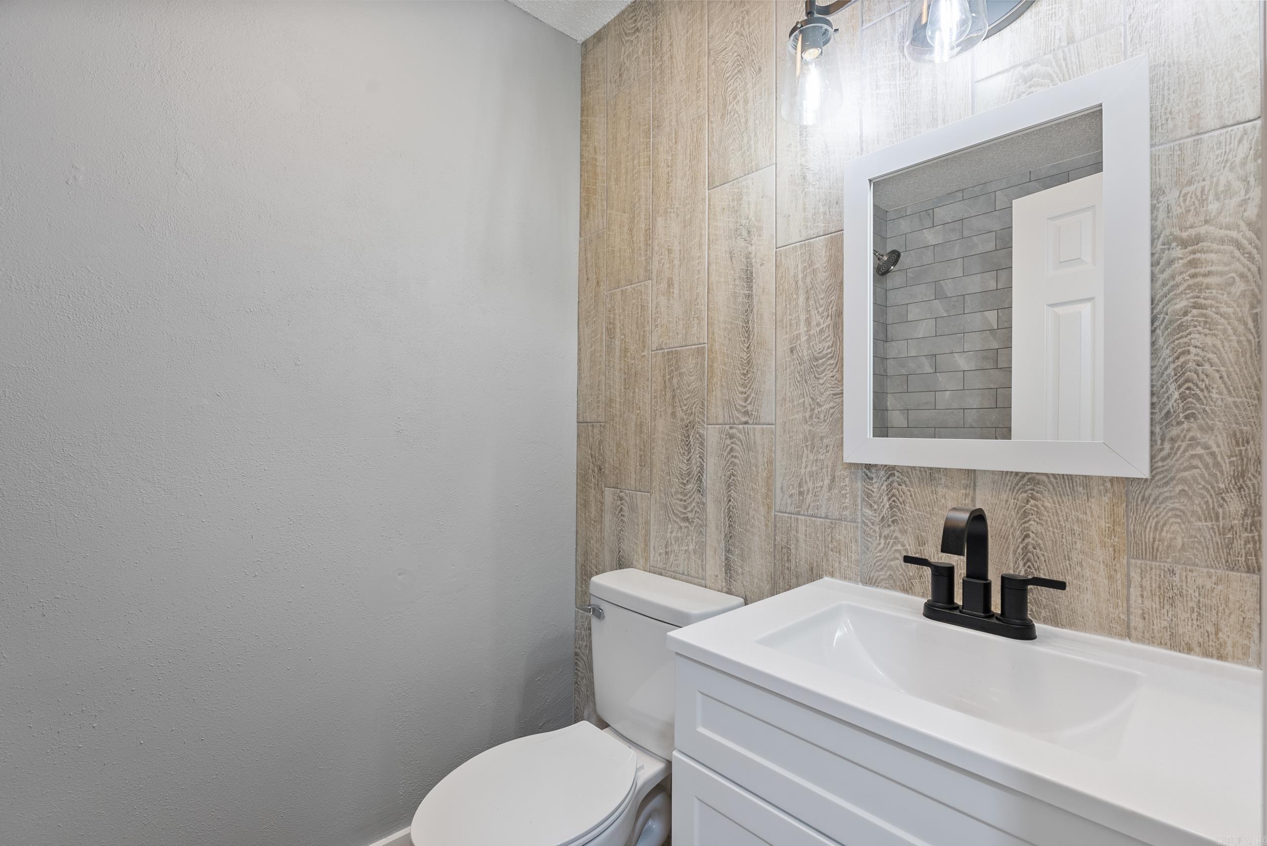 WEST GATE - Residential