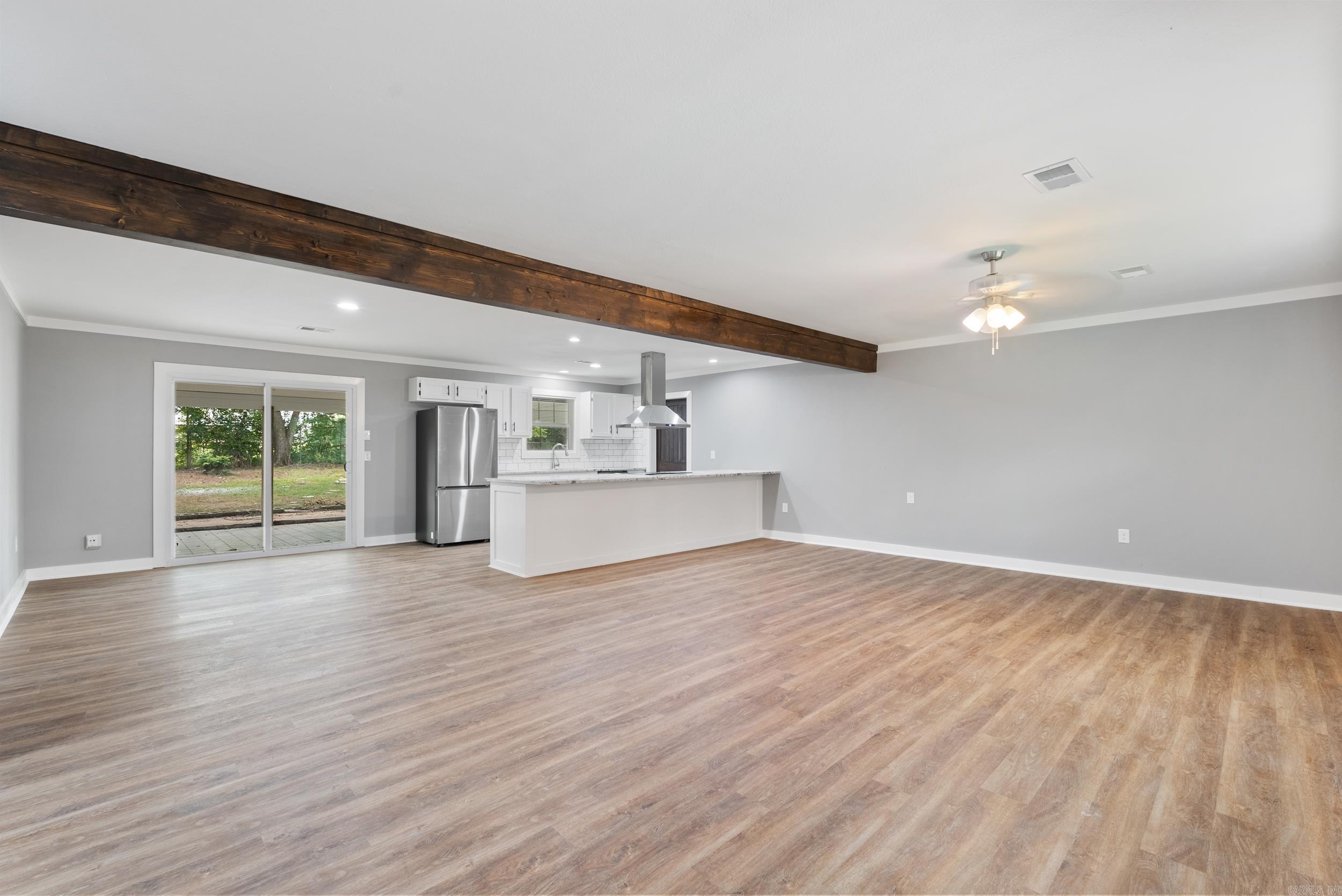 WEST GATE - Residential