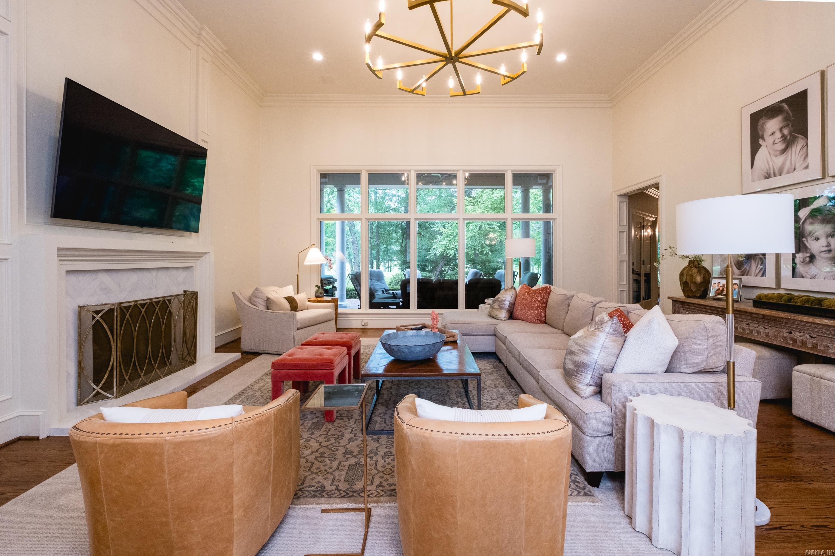 CHENAL VALLEY BRETAGNE CIRCLE - Residential