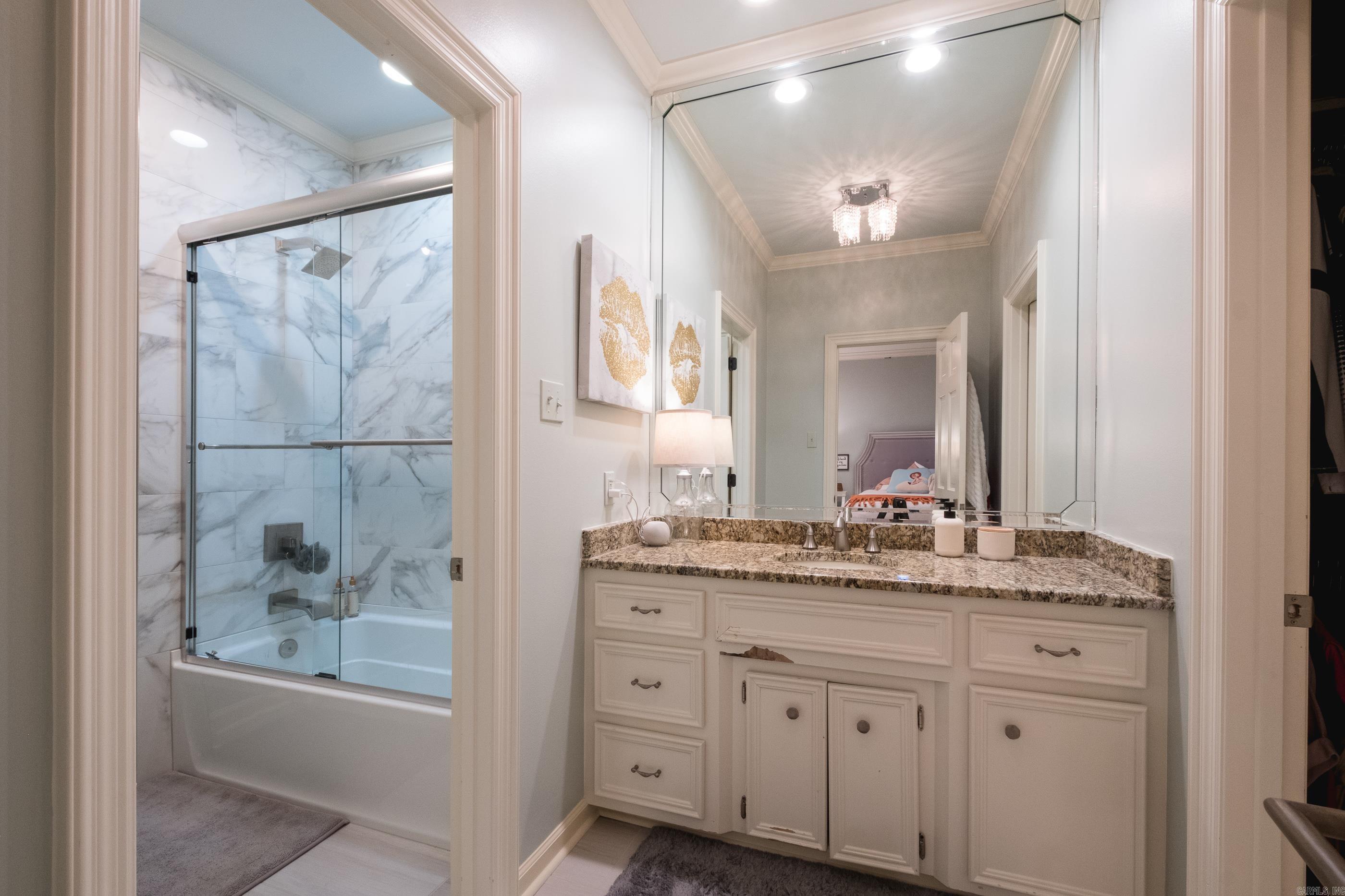 CHENAL VALLEY BRETAGNE CIRCLE - Residential