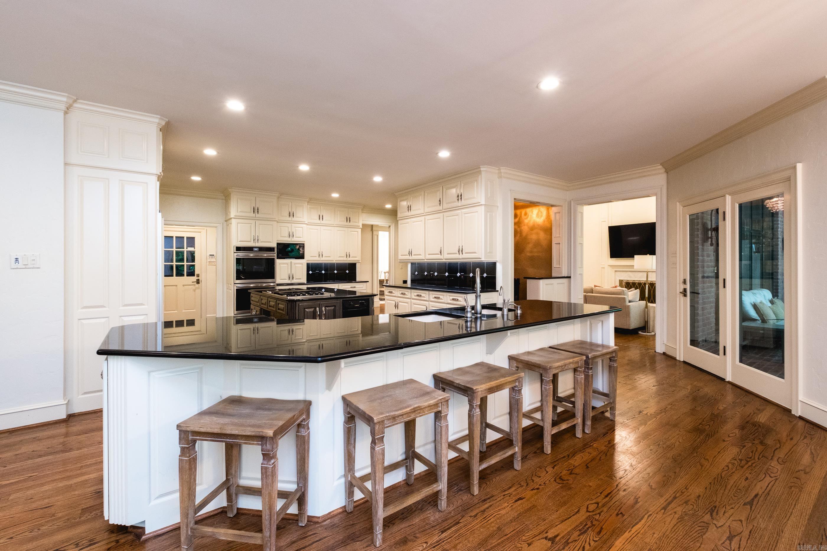 CHENAL VALLEY BRETAGNE CIRCLE - Residential