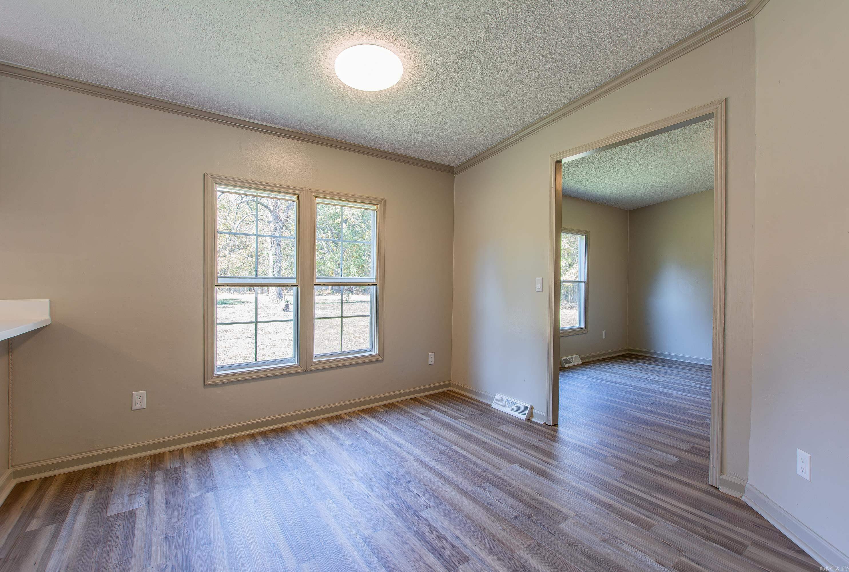 SHERMAN HILL - Residential