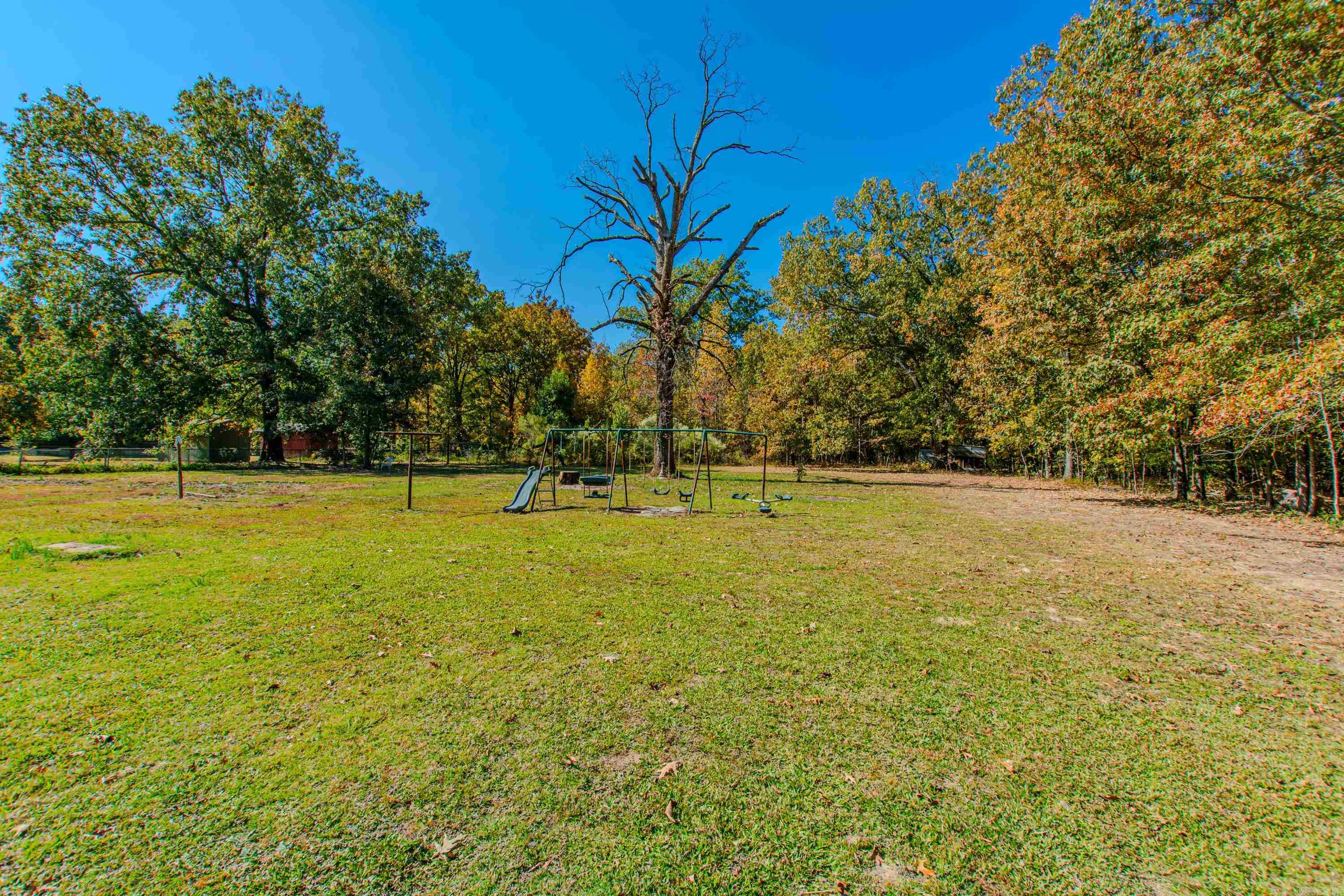 SHERMAN HILL - Residential