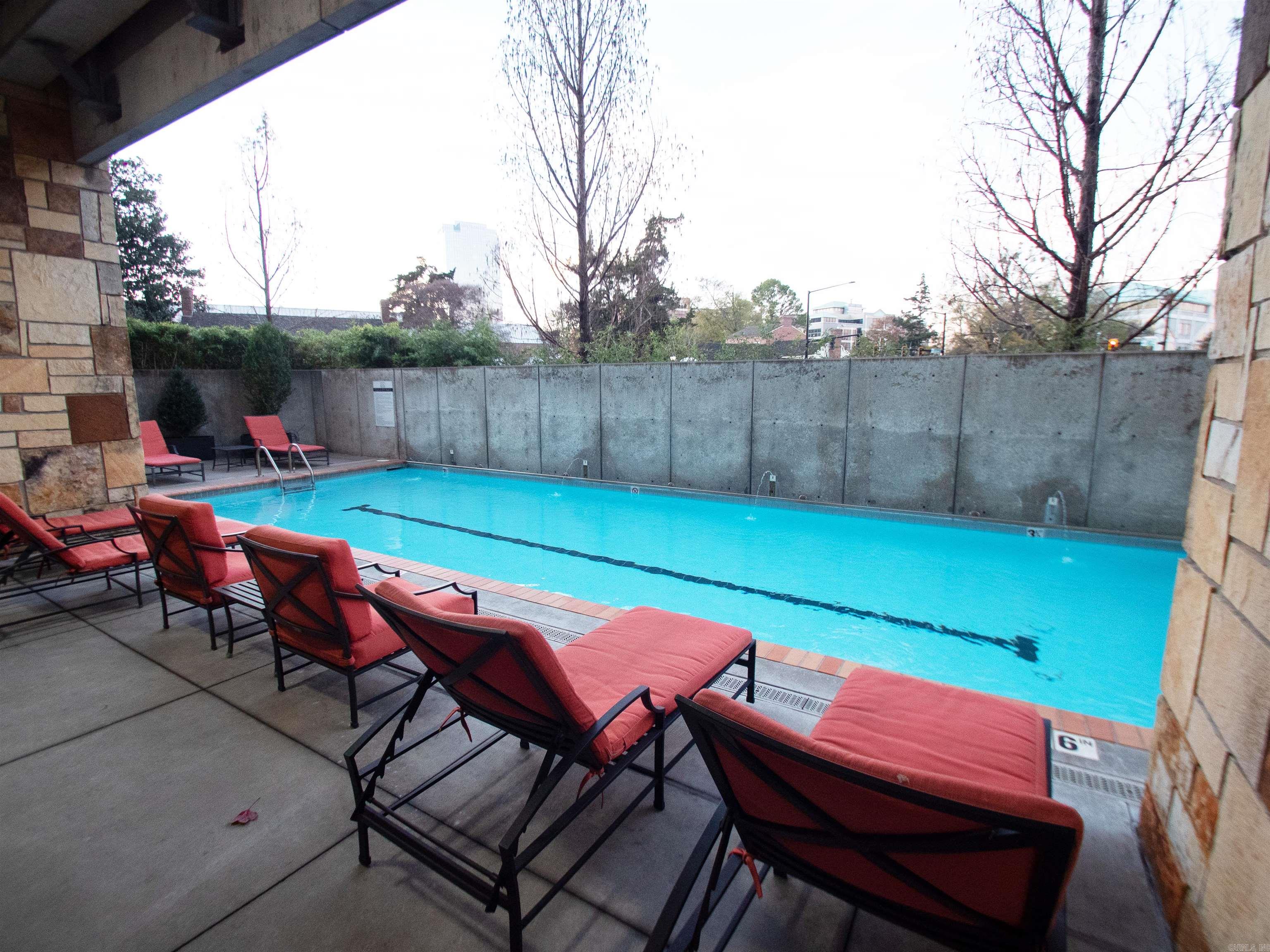 300 THIRD HPR - Residential