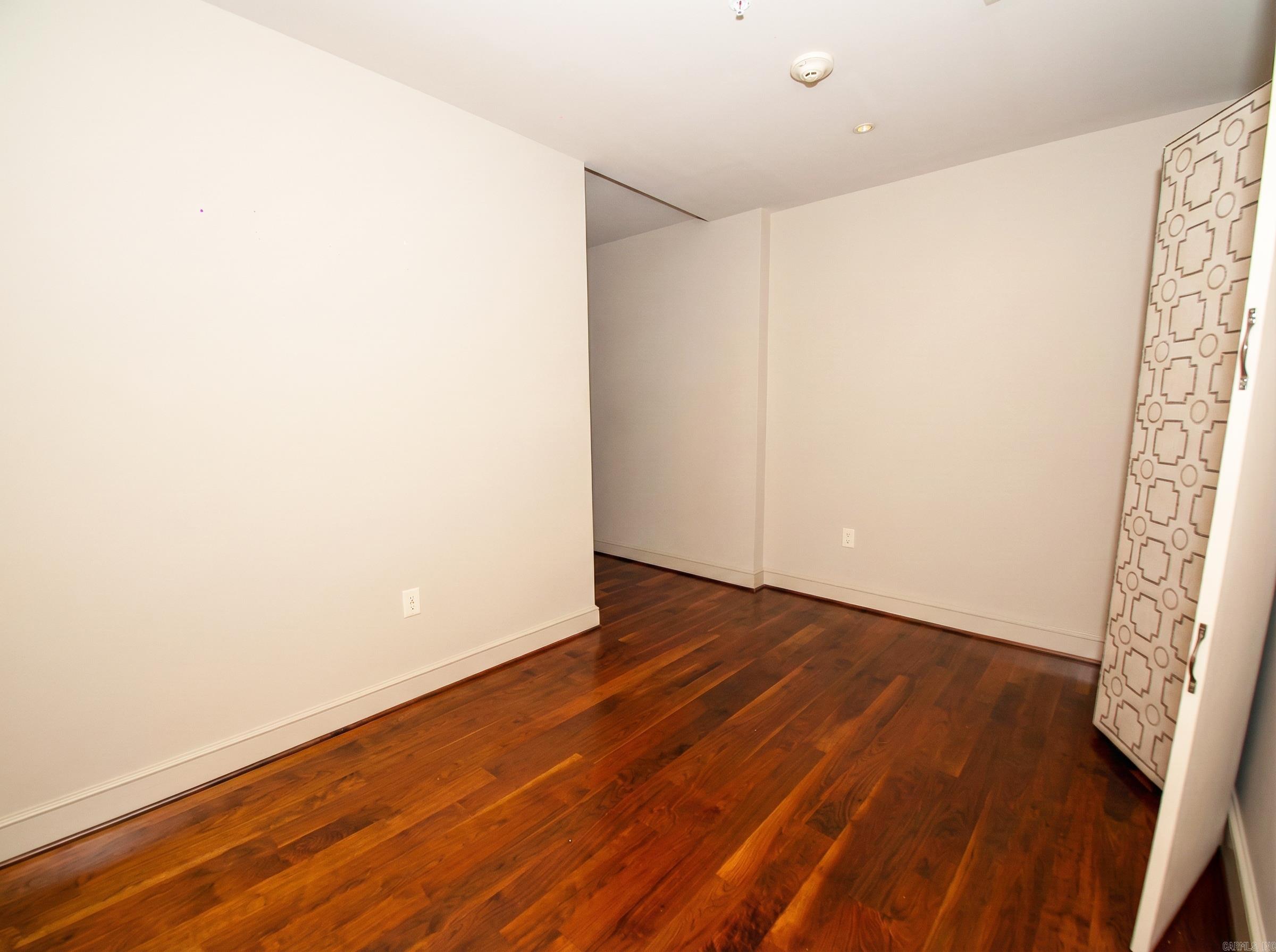 300 THIRD HPR - Residential