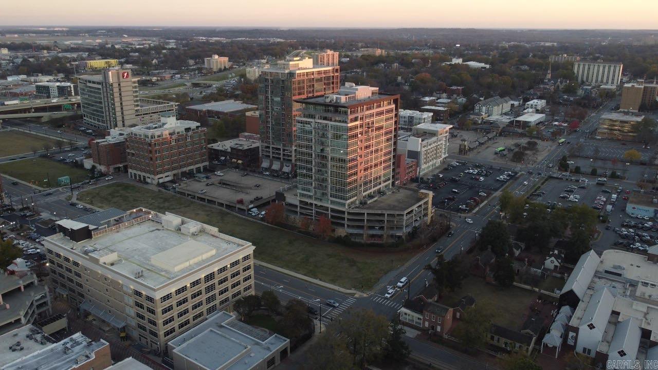 300 THIRD HPR - Residential