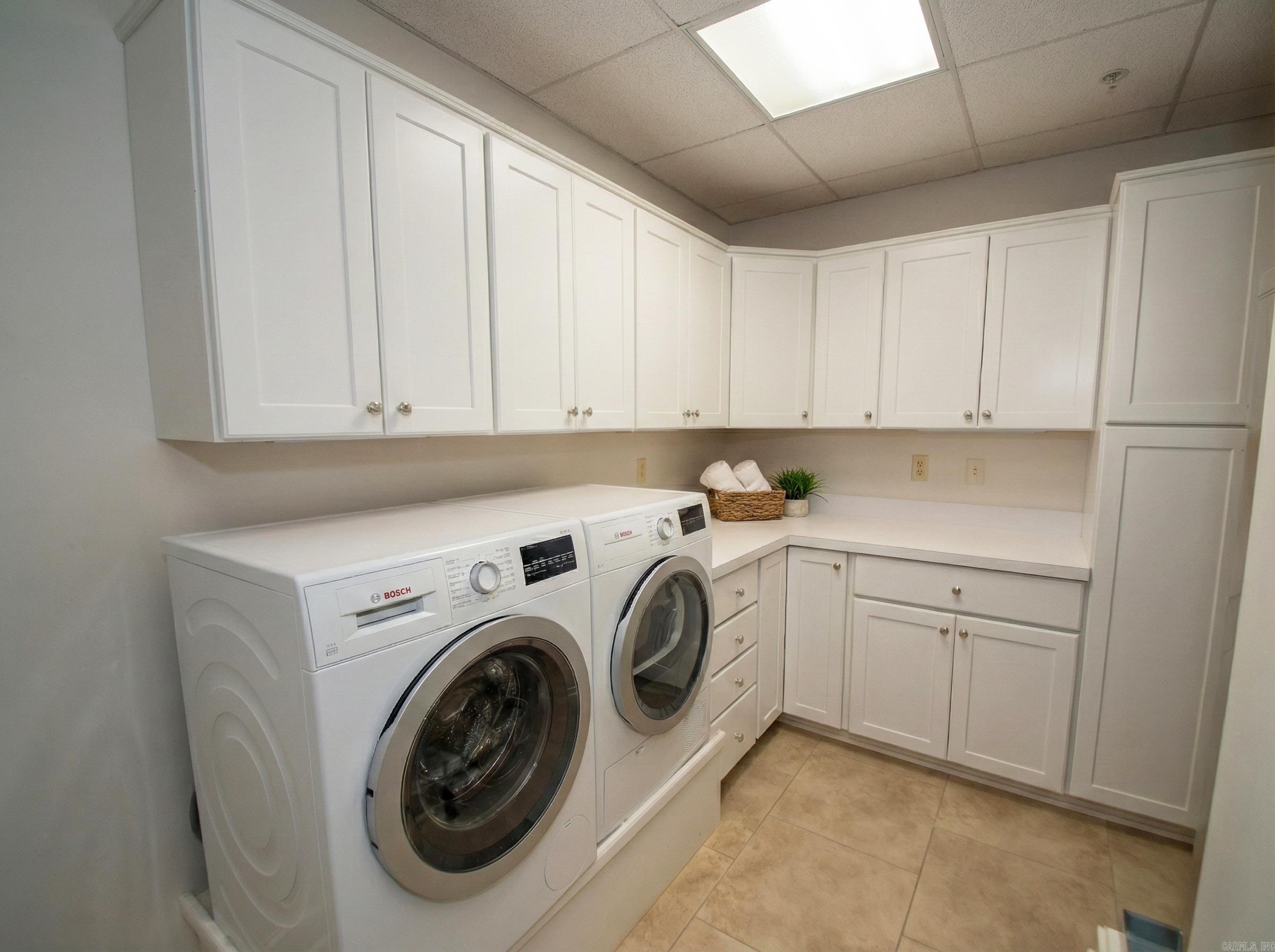 300 THIRD HPR - Residential