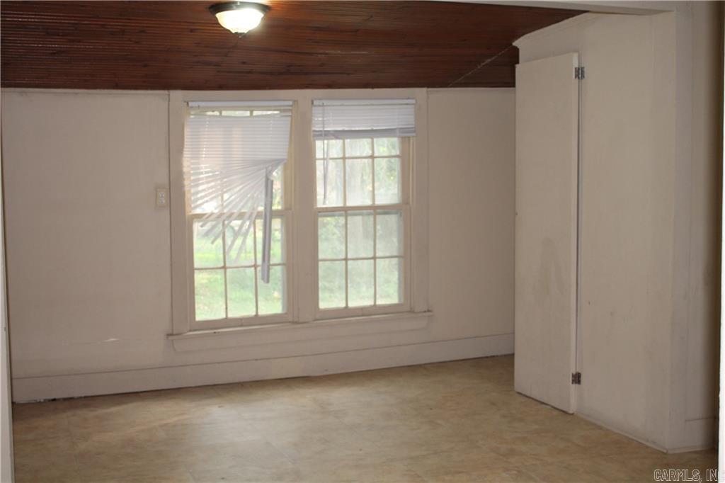 MCARTHUR - Residential