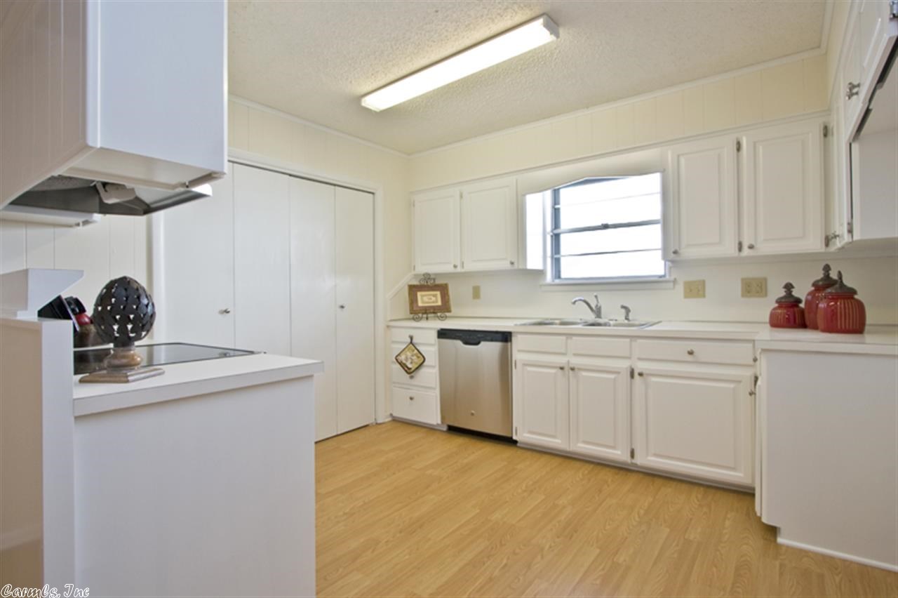 INDIAN HILLS - Residential