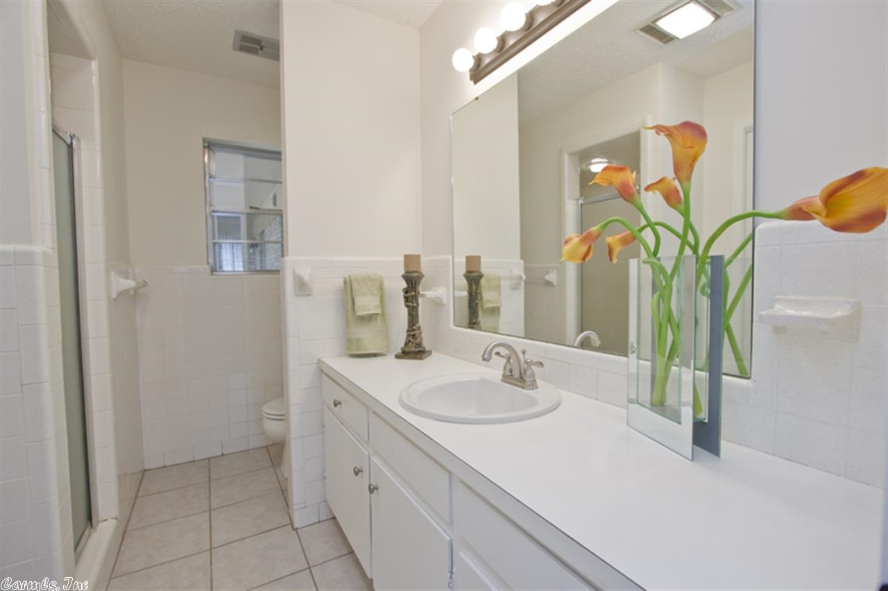 INDIAN HILLS - Residential