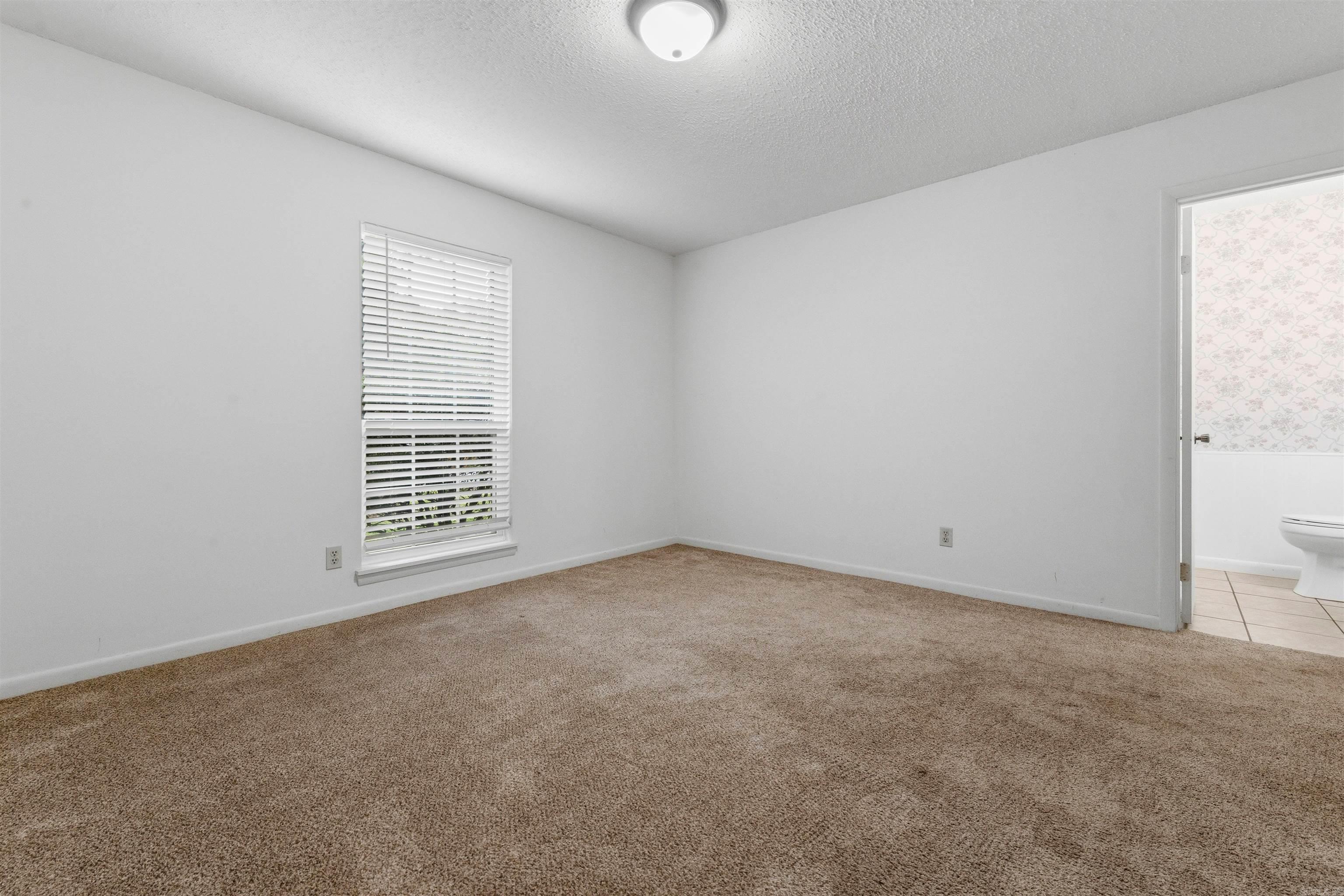 NORTH HILLS MANOR - Residential