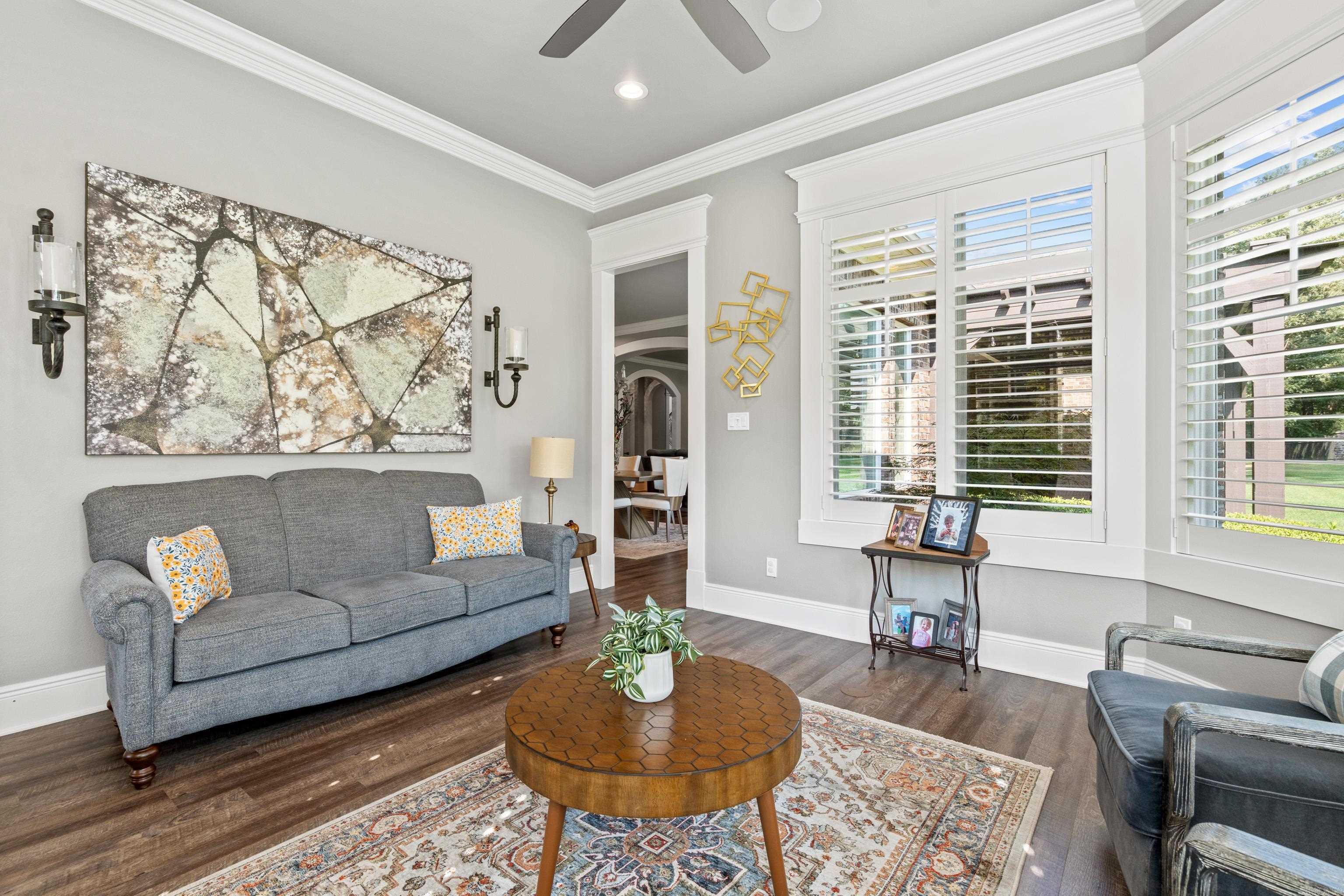 ARLINGTON PARK - Residential
