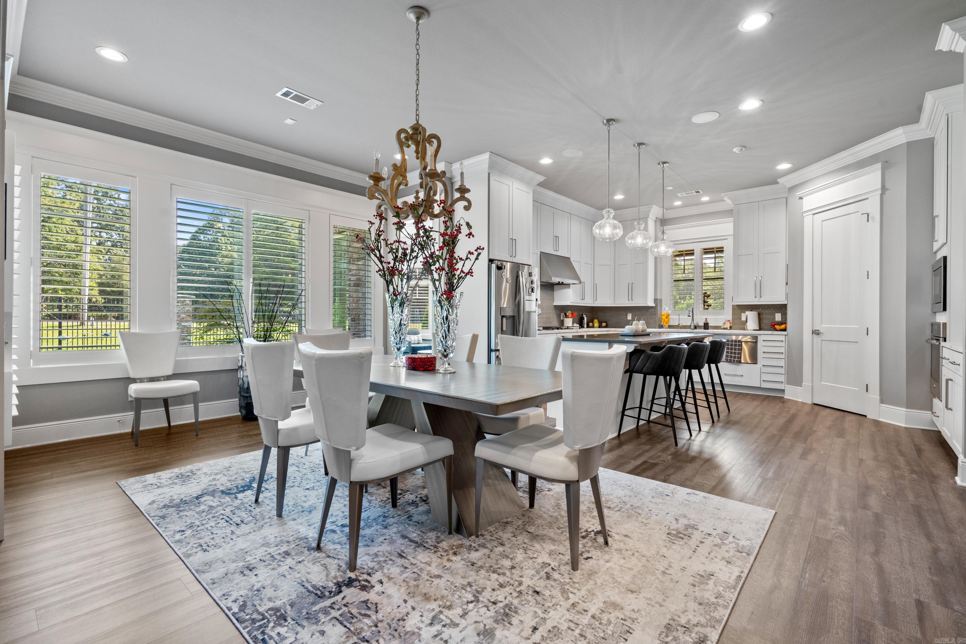 ARLINGTON PARK - Residential