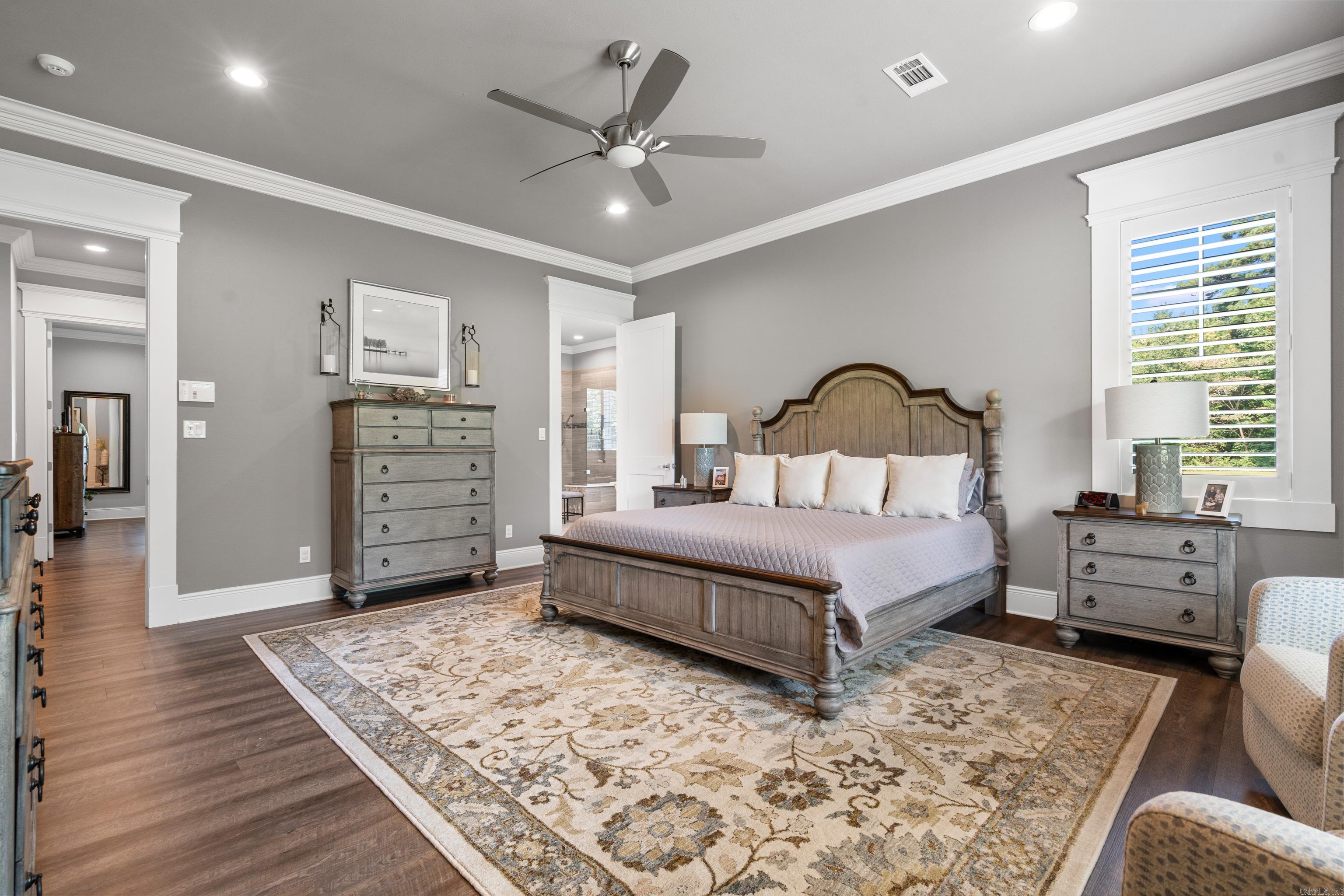 ARLINGTON PARK - Residential