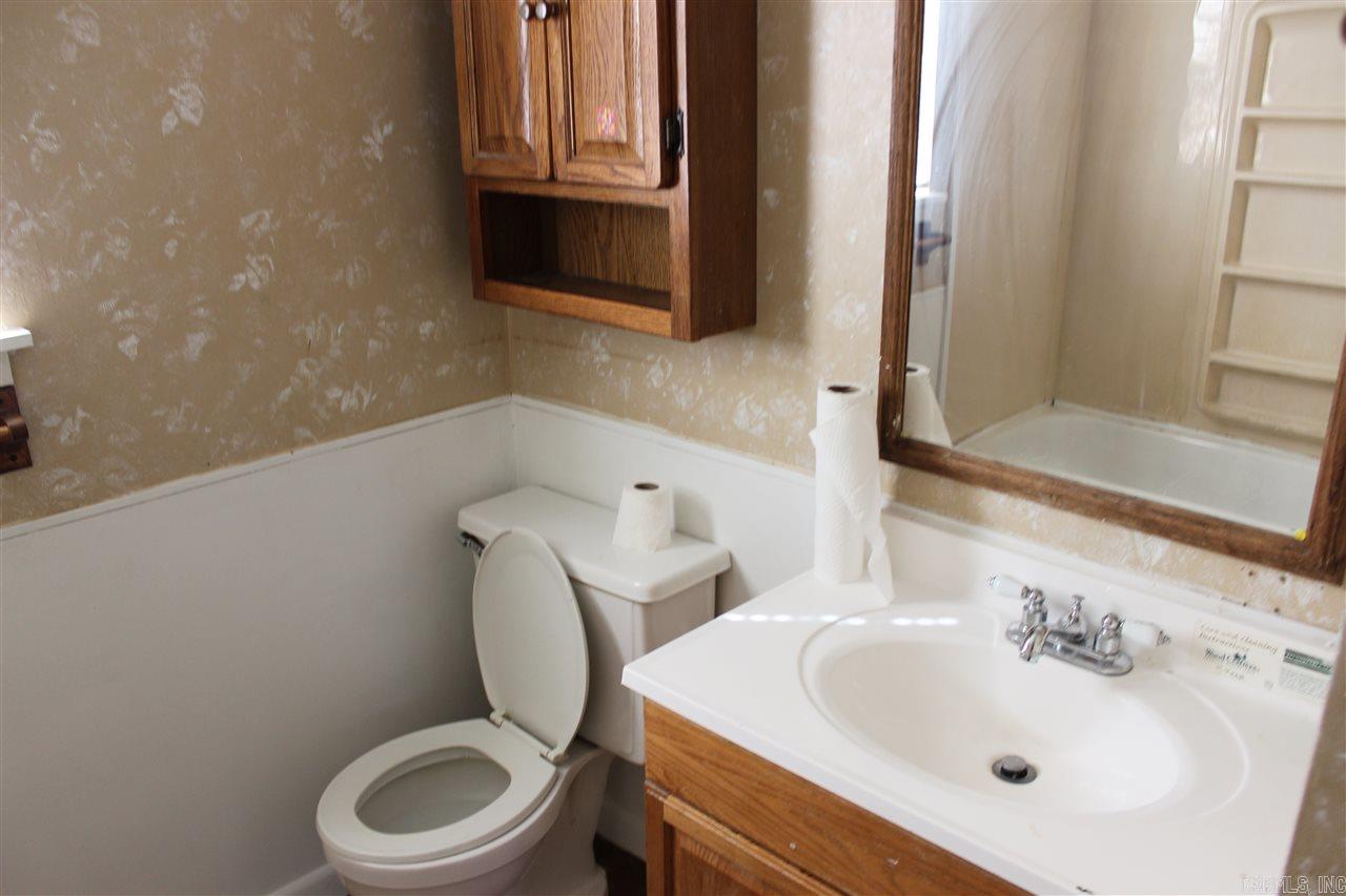 PEBBLE LAKE - Residential