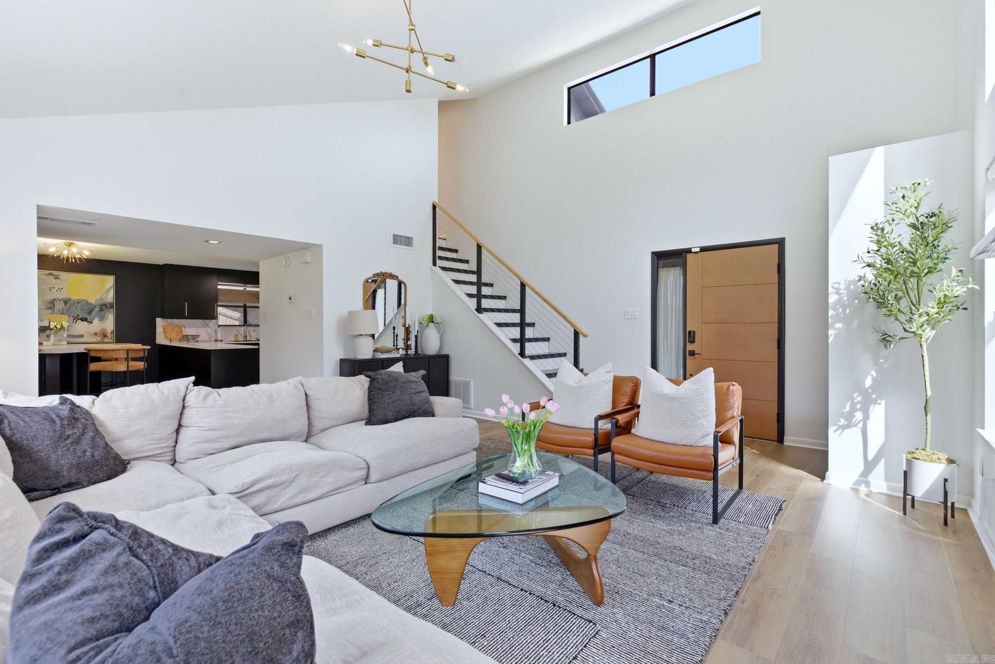 PARKWAY PLACE - Residential