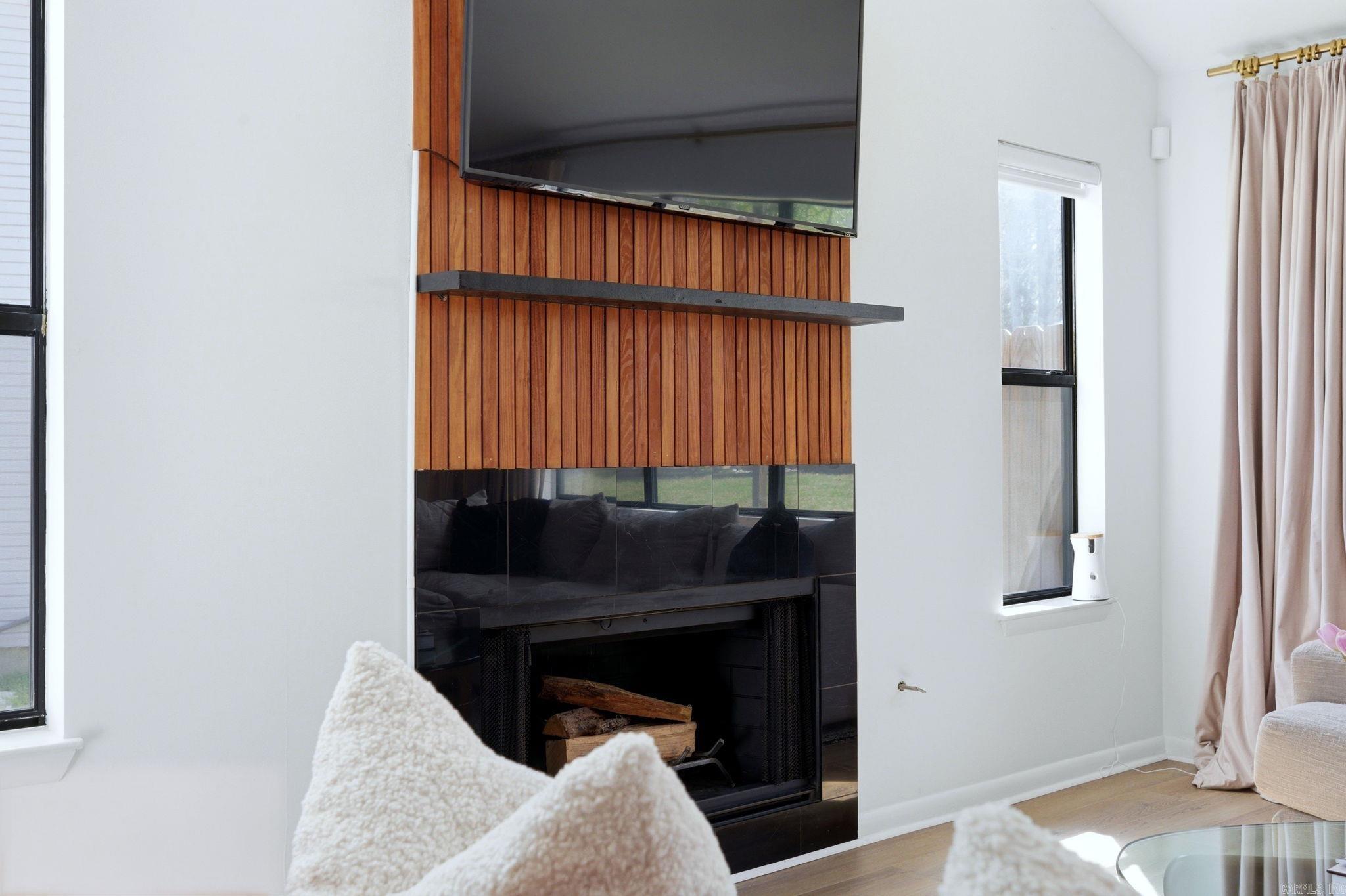 PARKWAY PLACE - Residential