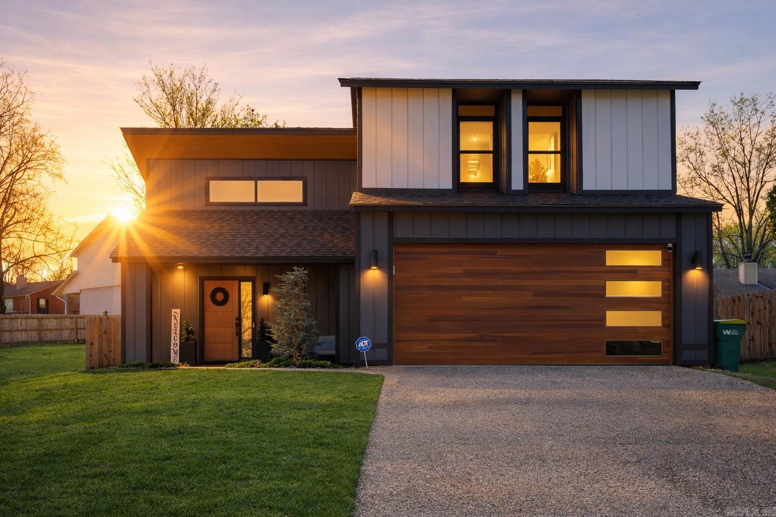 PARKWAY PLACE - Residential