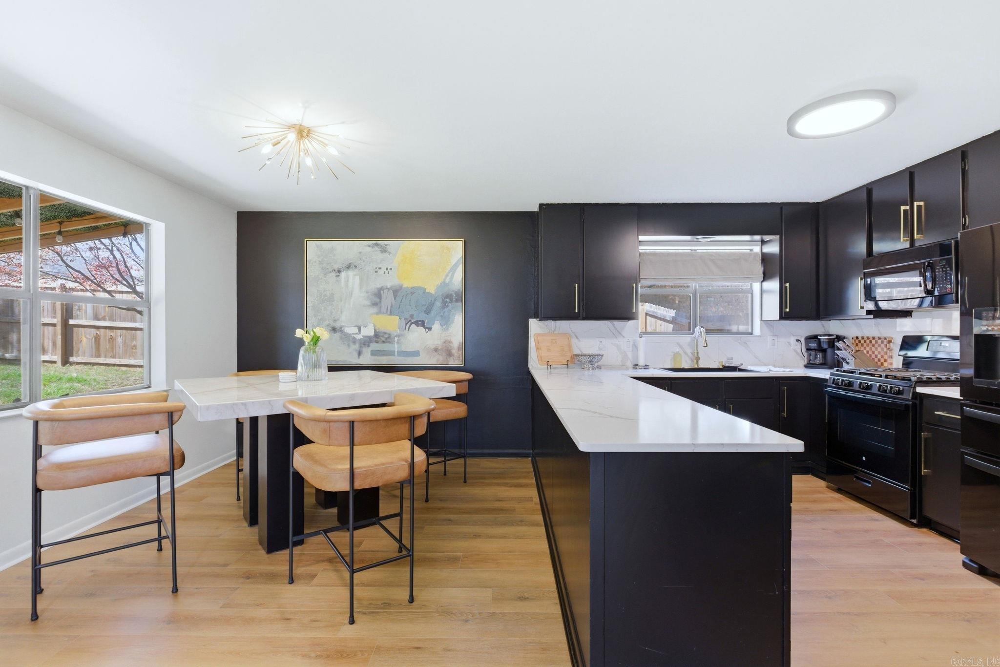 PARKWAY PLACE - Residential