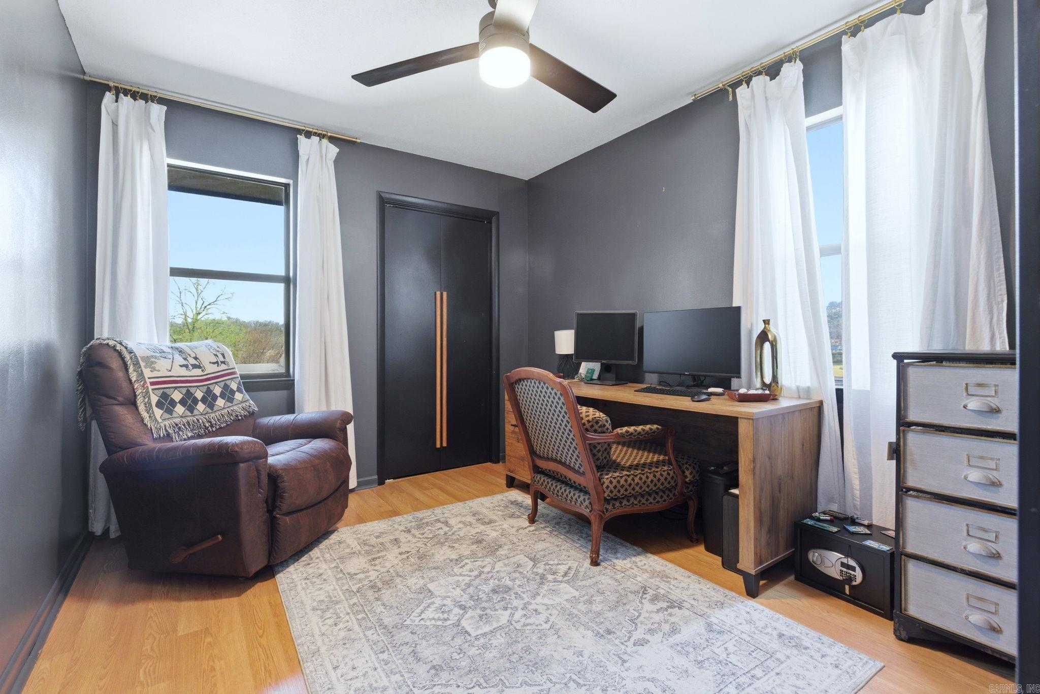 PARKWAY PLACE - Residential