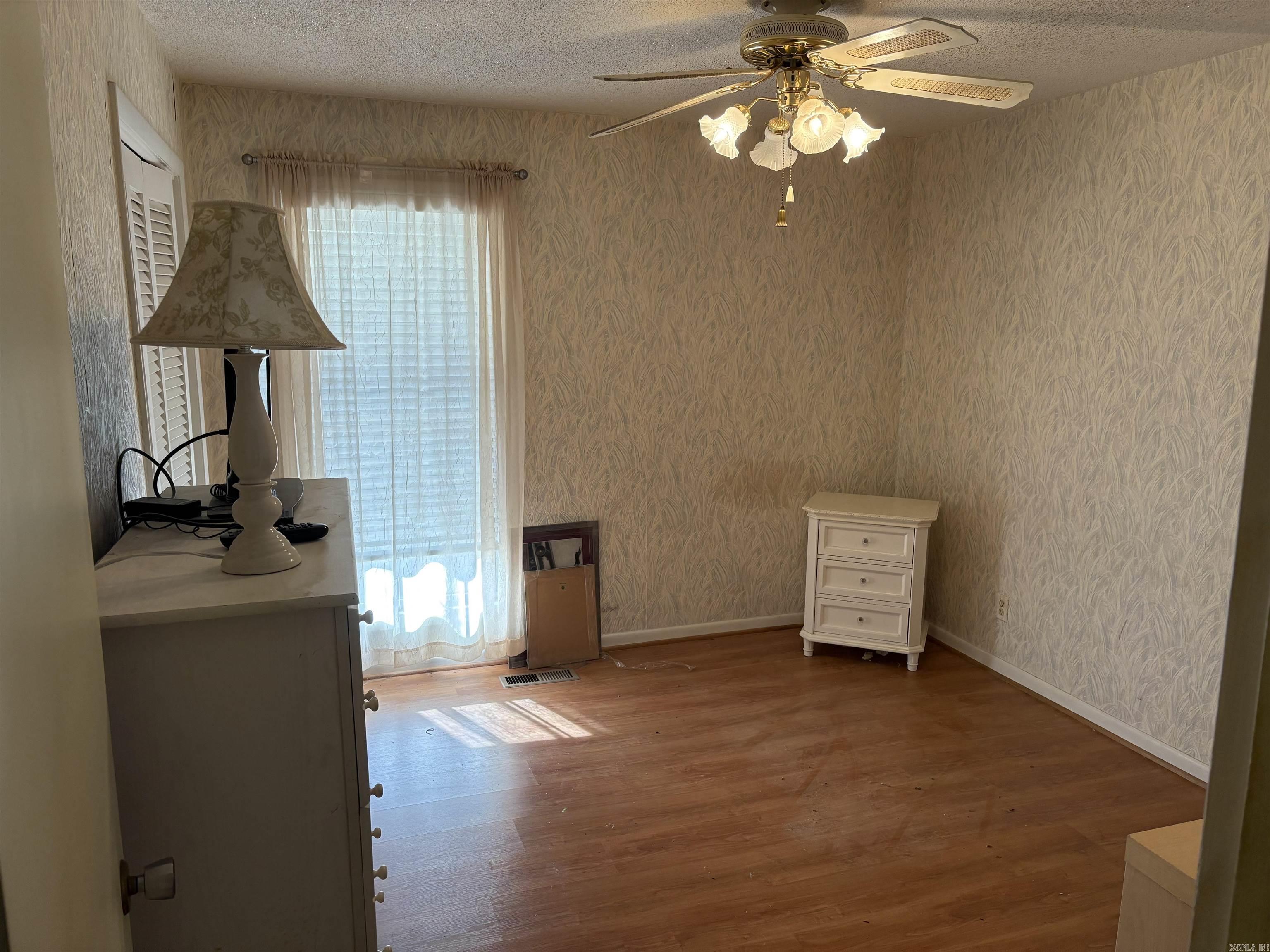 RIDGECREST - Residential