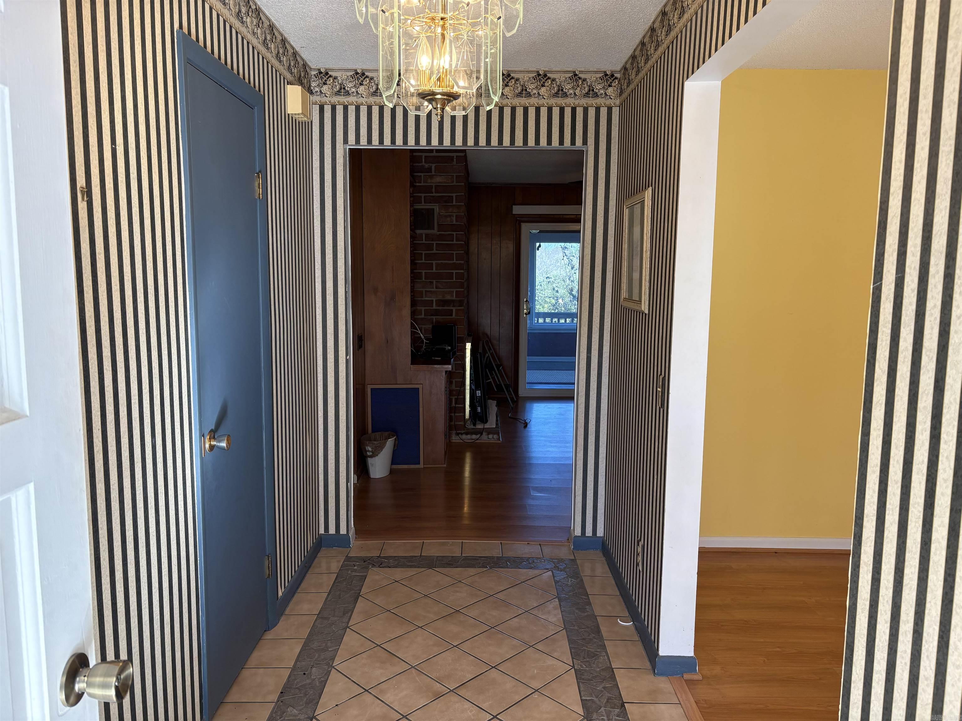 RIDGECREST - Residential